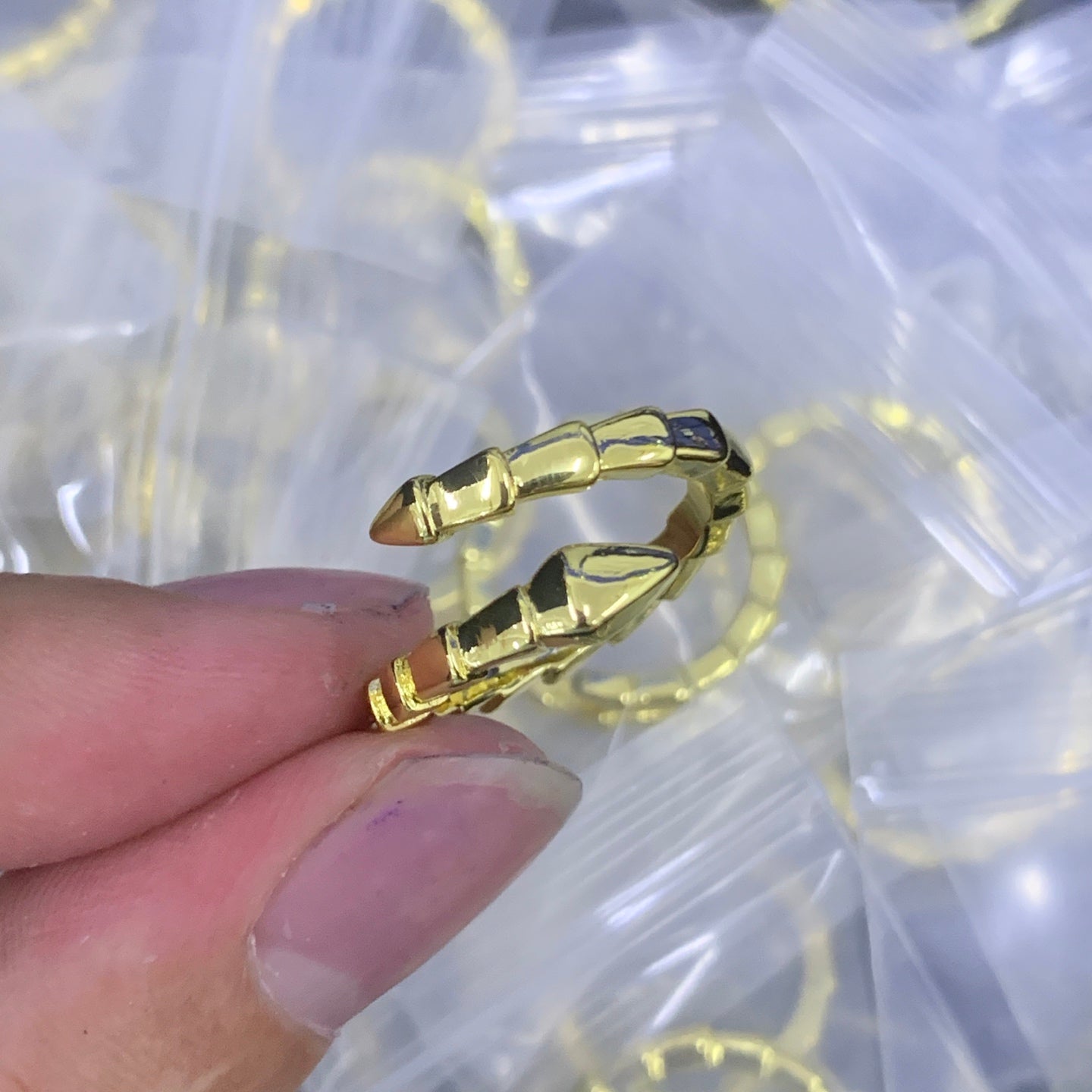 LuxluxHouse Low Price And High Quality Accessories Bvlgari