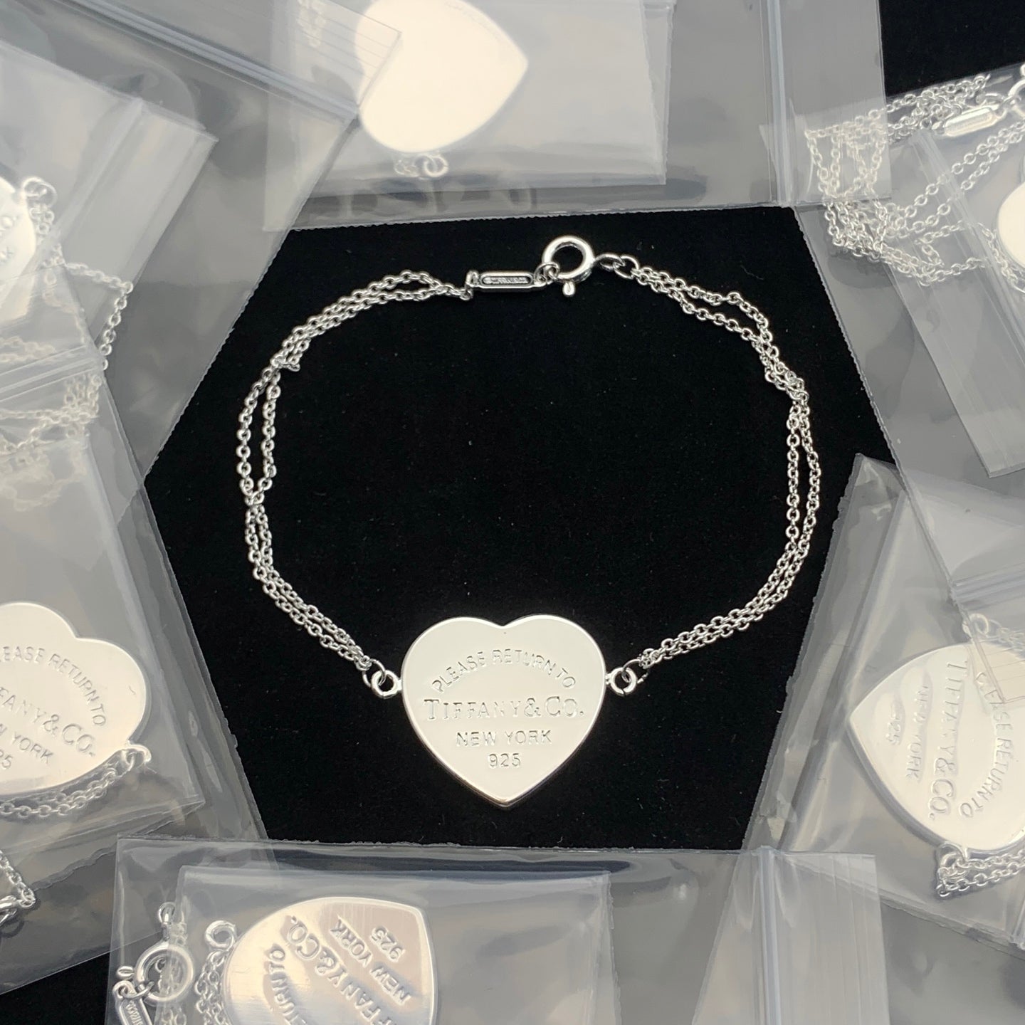 LuxluxHouse Low Price And High Quality Accessories Tiffany