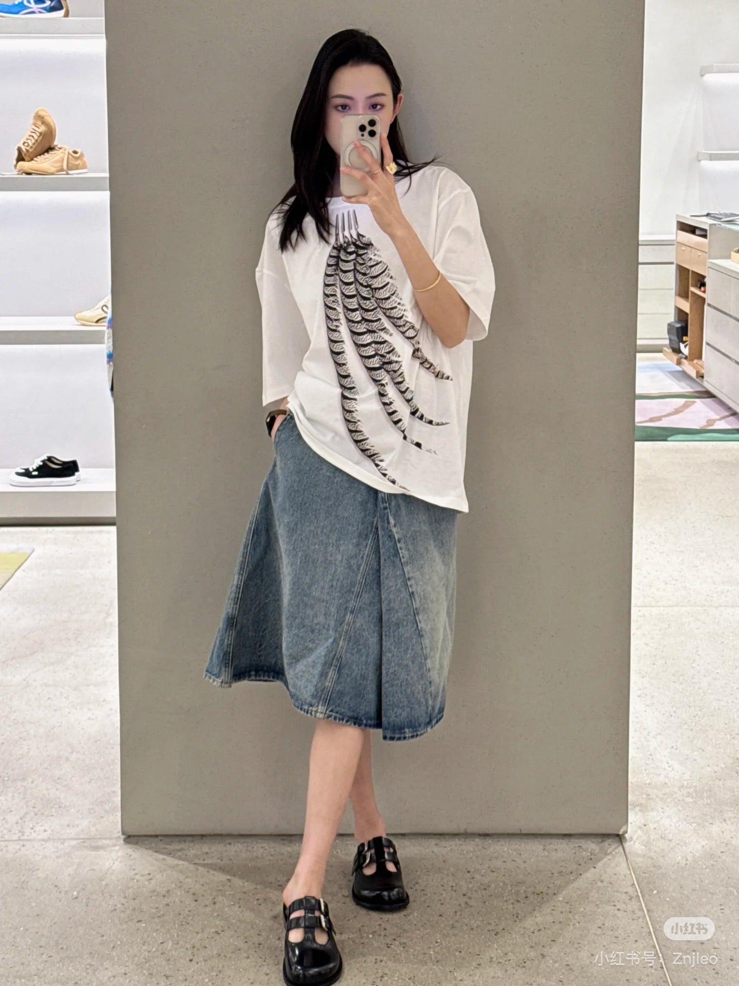 LuxluxHouse Best Quality Clothes T-shirt Loewe