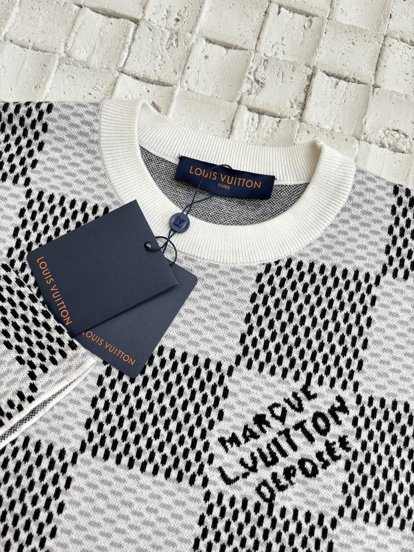 LuxluxHouse Best Quality Clothes T-shirt Louis Vuitton