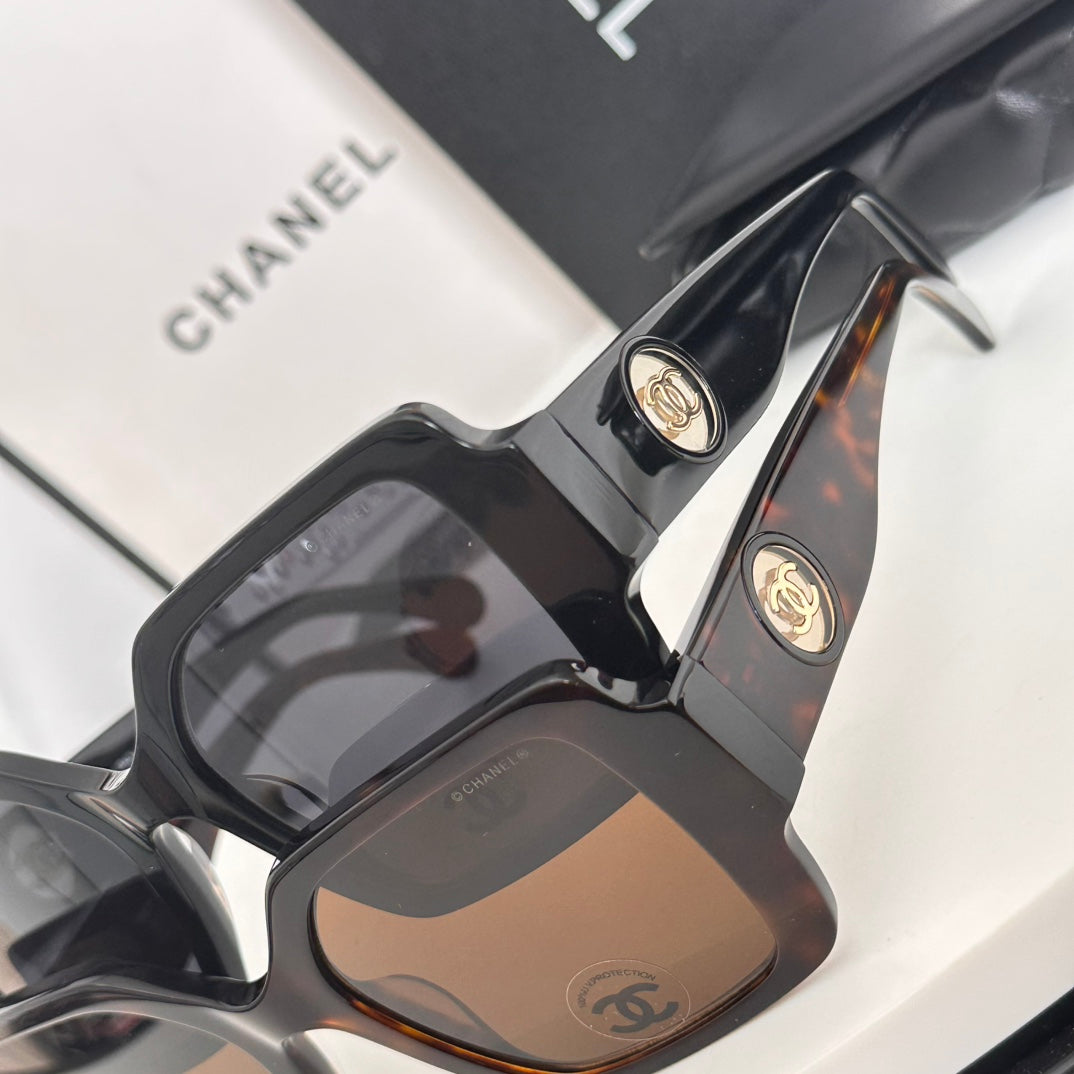 LuxluxHouse Best Quality Glasses Chanel