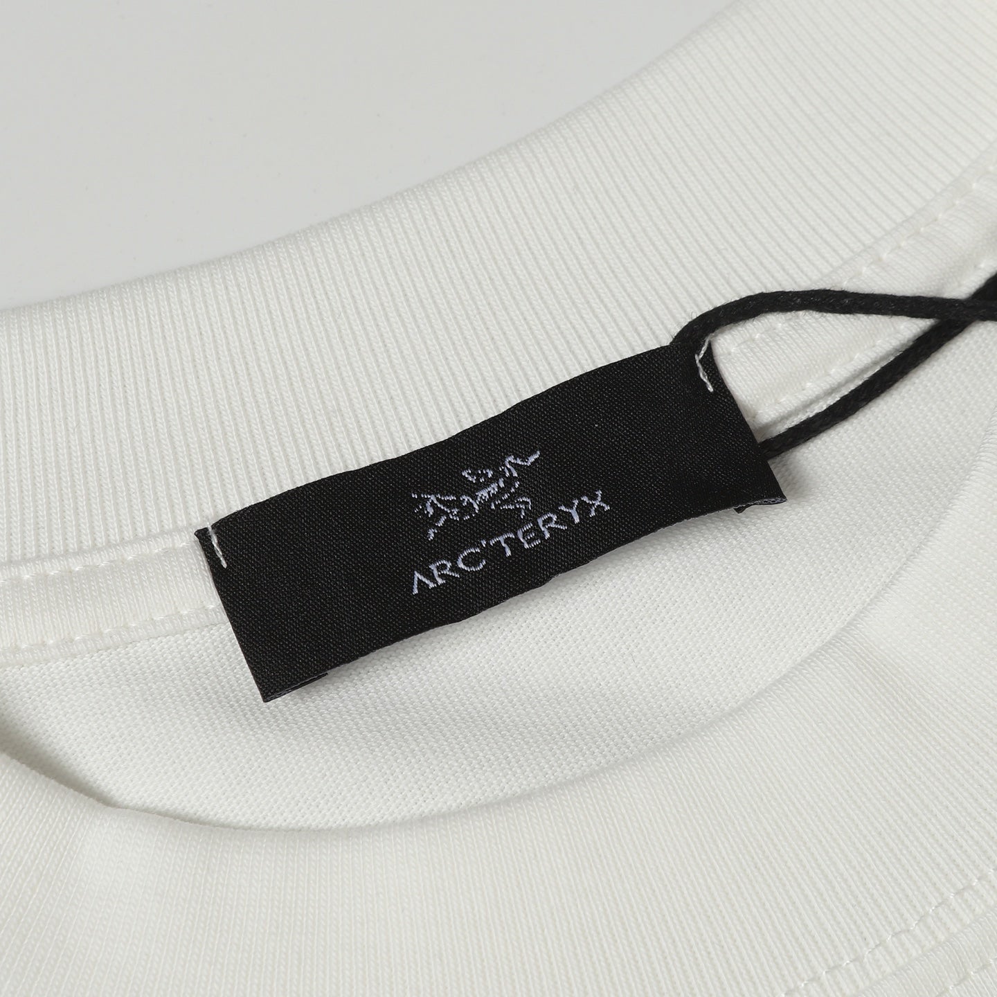 LuxluxHouse Best Quality Clothes T-shirt Arcteryx