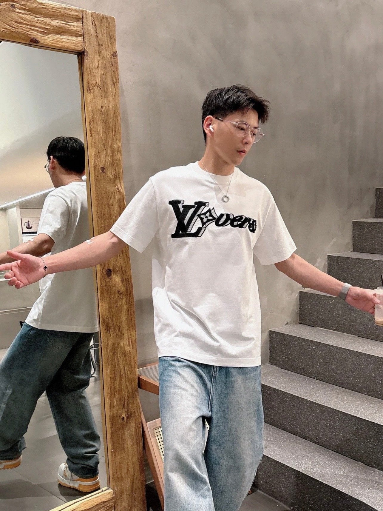 LuxluxHouse Best Quality Clothes T-shirt Louis Vuitton