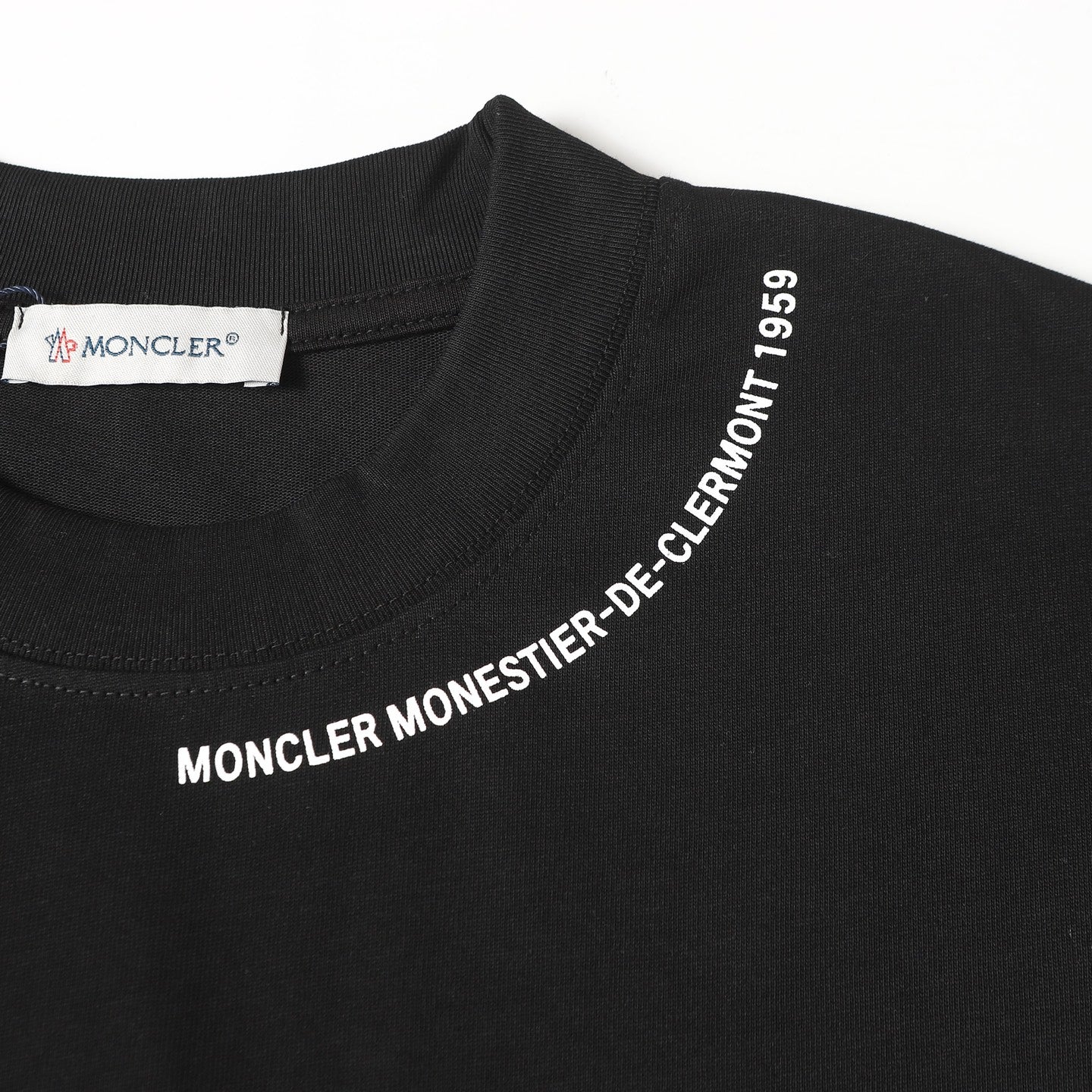 LuxluxHouse Best Quality Clothes T-shirt Moncler