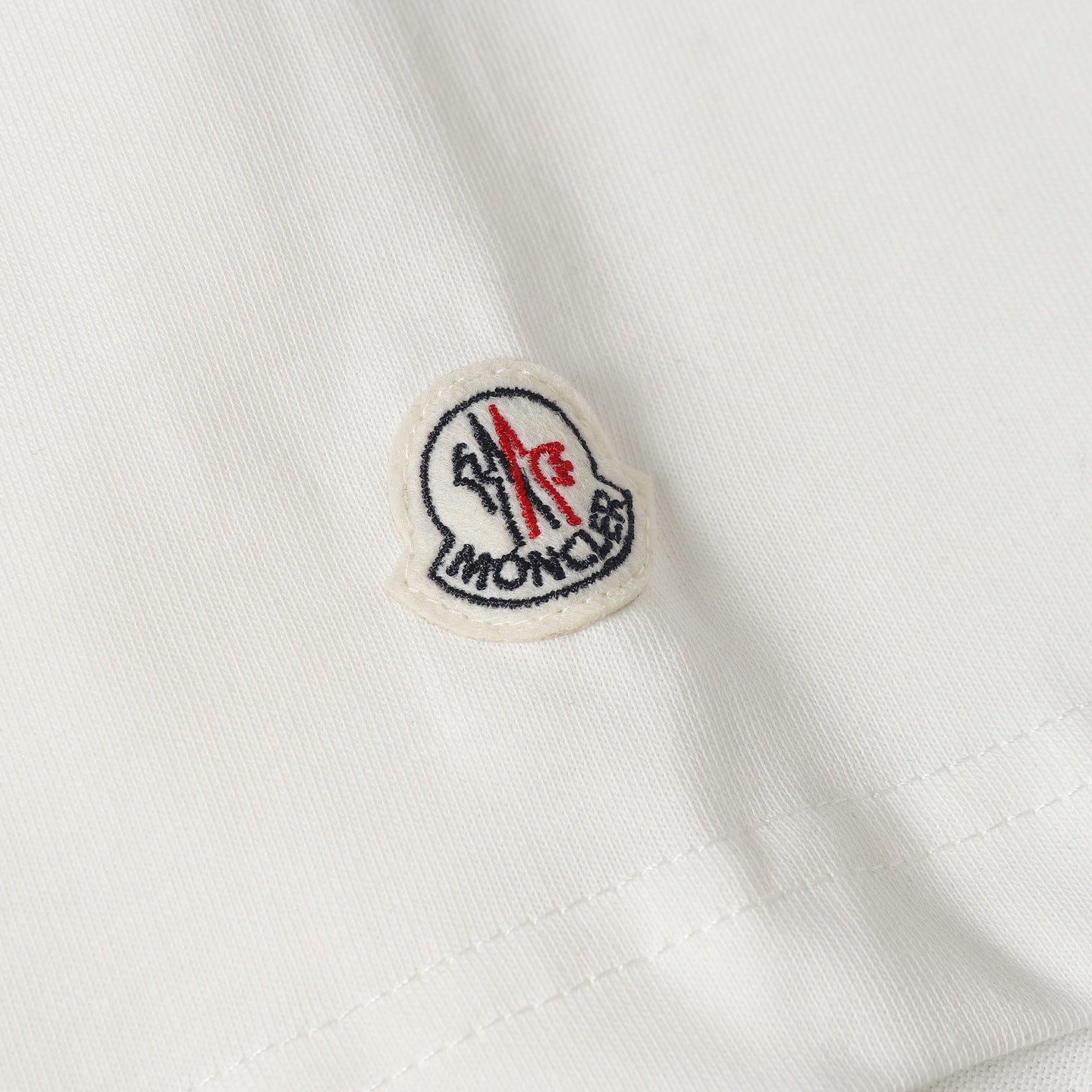 LuxluxHouse Best Quality Clothes T-shirt Moncler