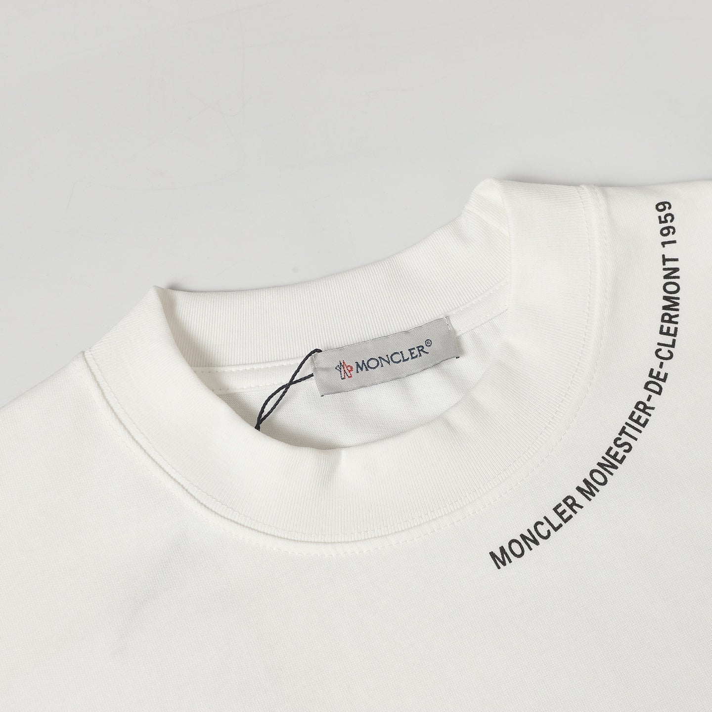 LuxluxHouse Best Quality Clothes T-shirt Moncler