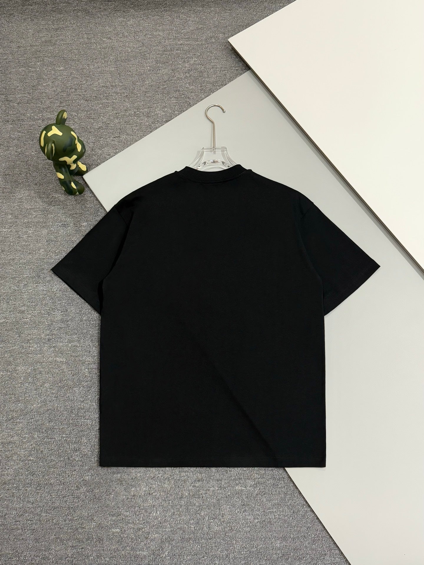 LuxluxHouse Best Quality Clothes T-shirt Prada