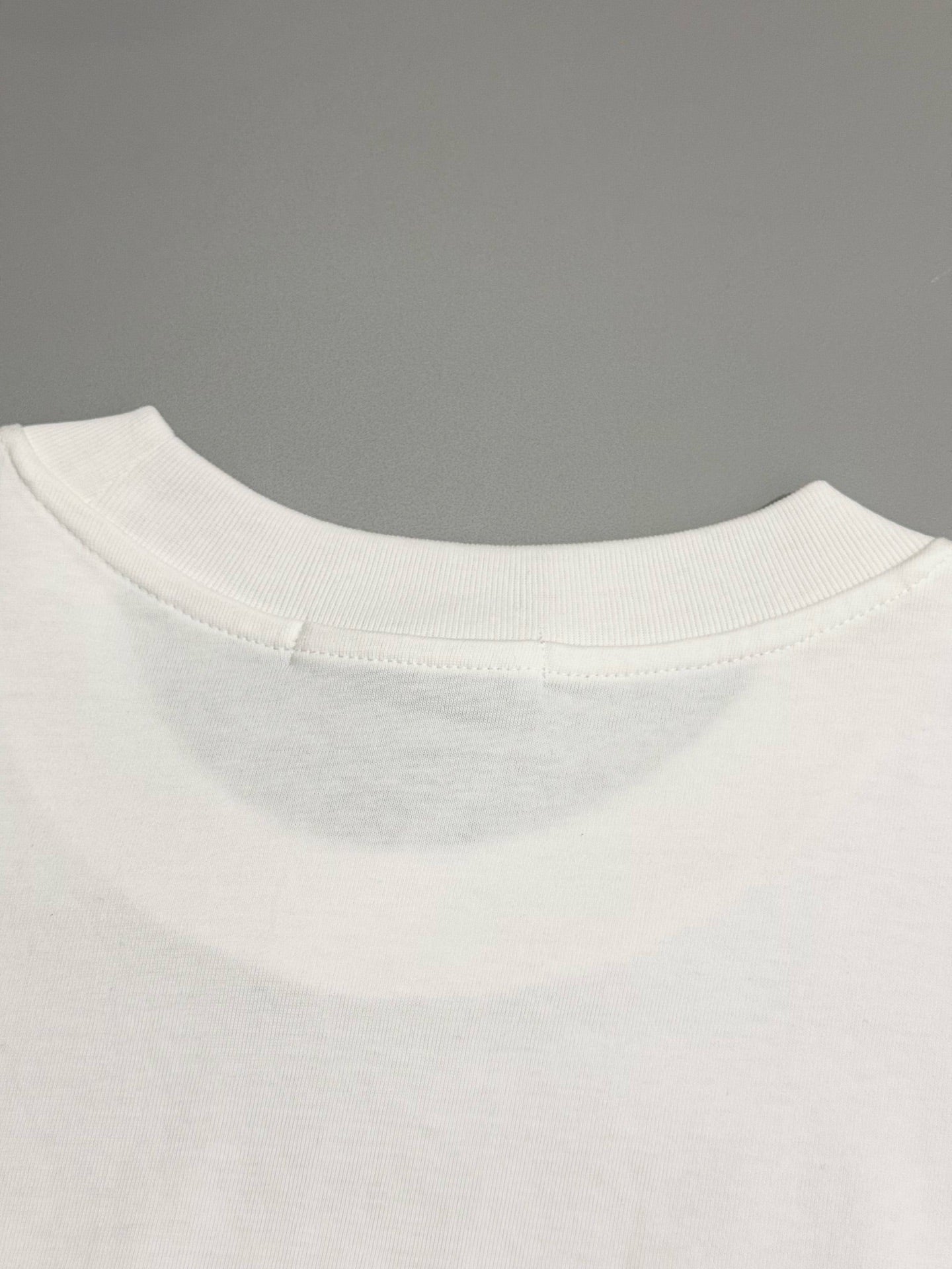 LuxluxHouse Best Quality Clothes T-shirt Prada