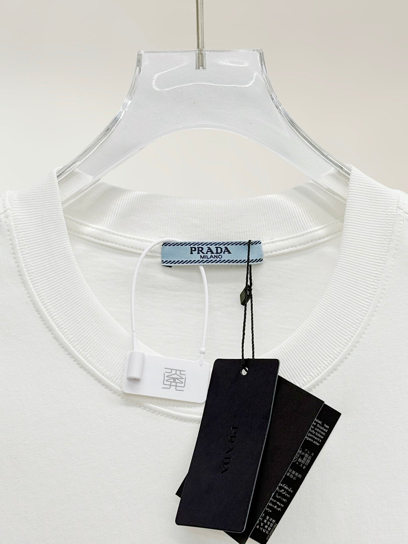 LuxluxHouse Best Quality Clothes T-shirt Prada