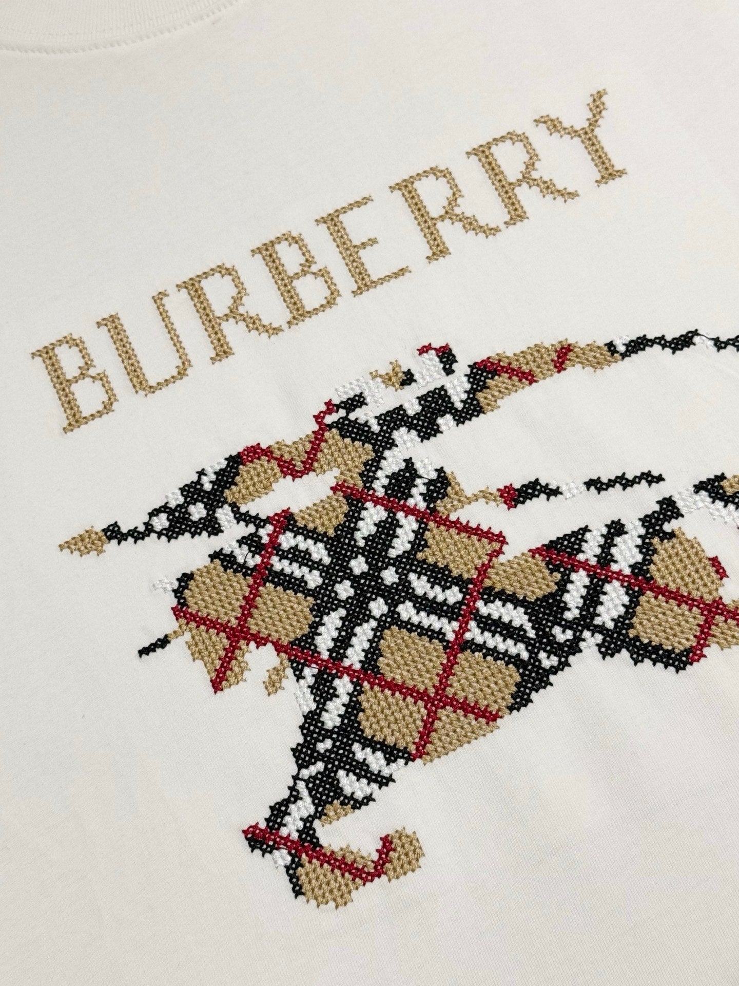 LuxluxHouse Best Quality Clothes Burberry T-shirt