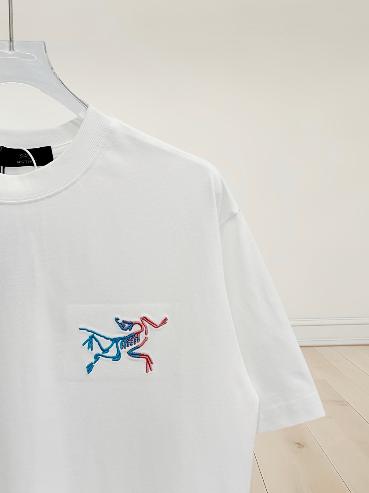 LuxluxHouse Best Quality Clothes T-shirt Arcteryx