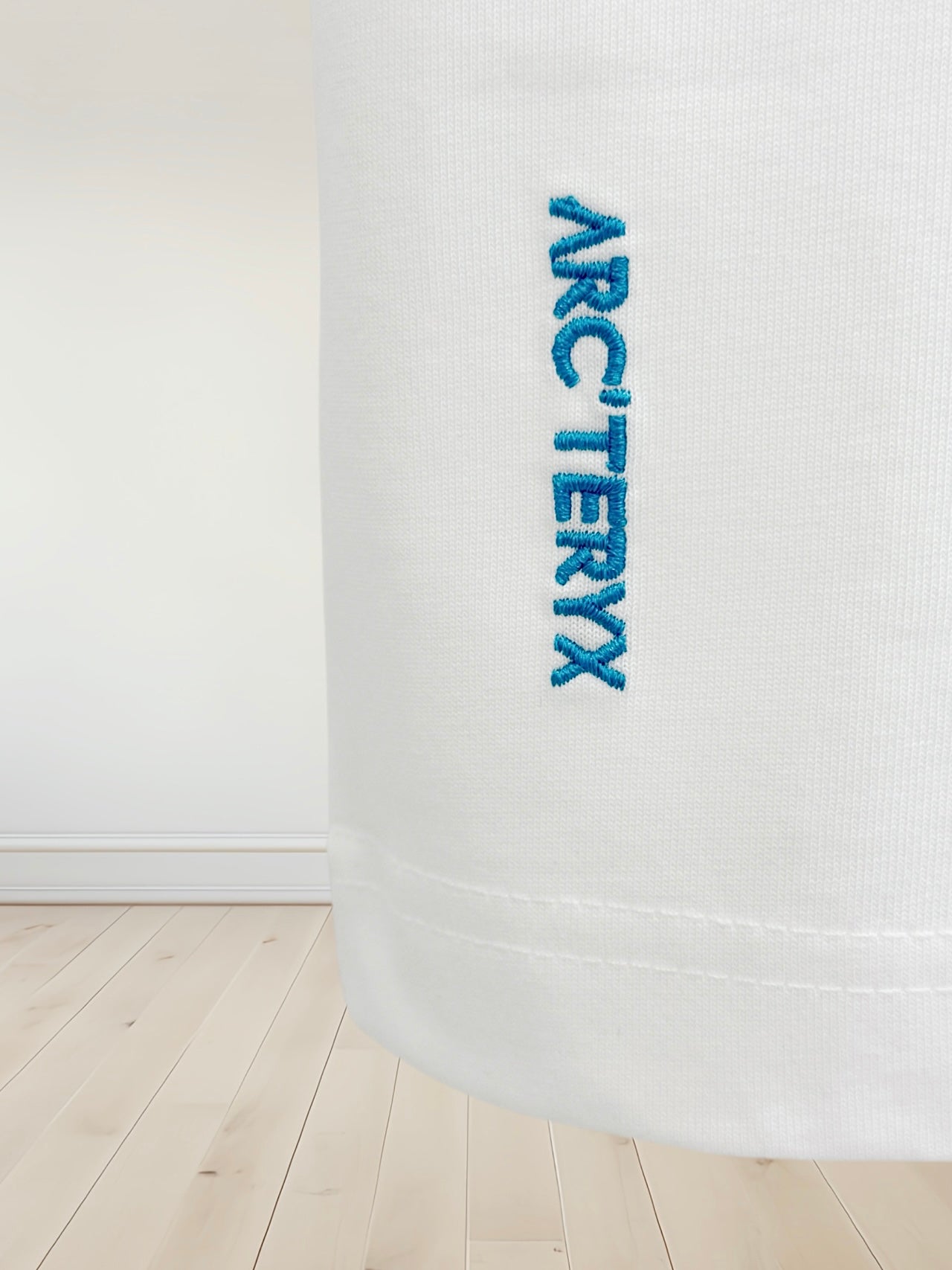 LuxluxHouse Best Quality Clothes T-shirt Arcteryx