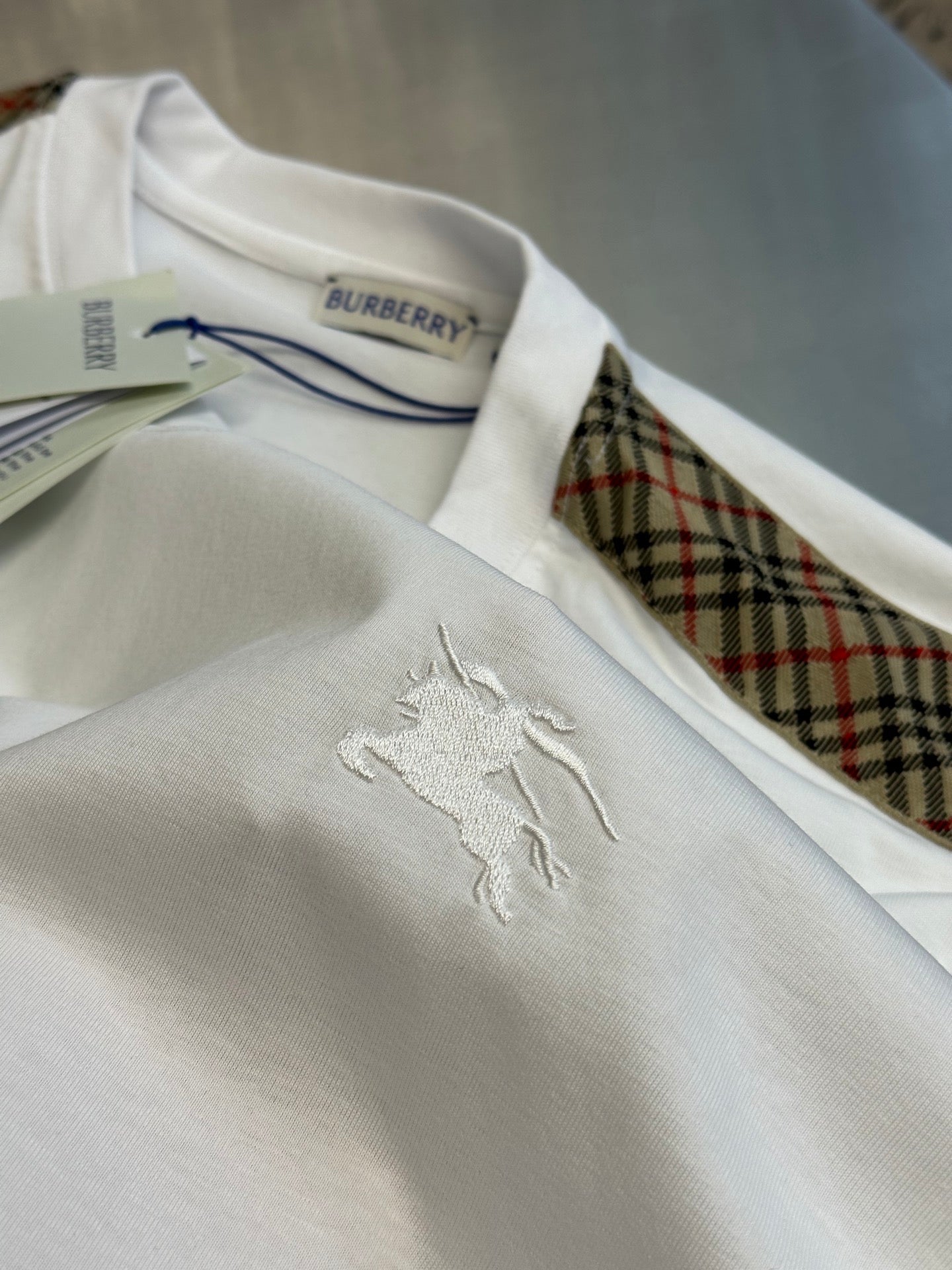 LuxluxHouse Best Quality Clothes Burberry T-shirt