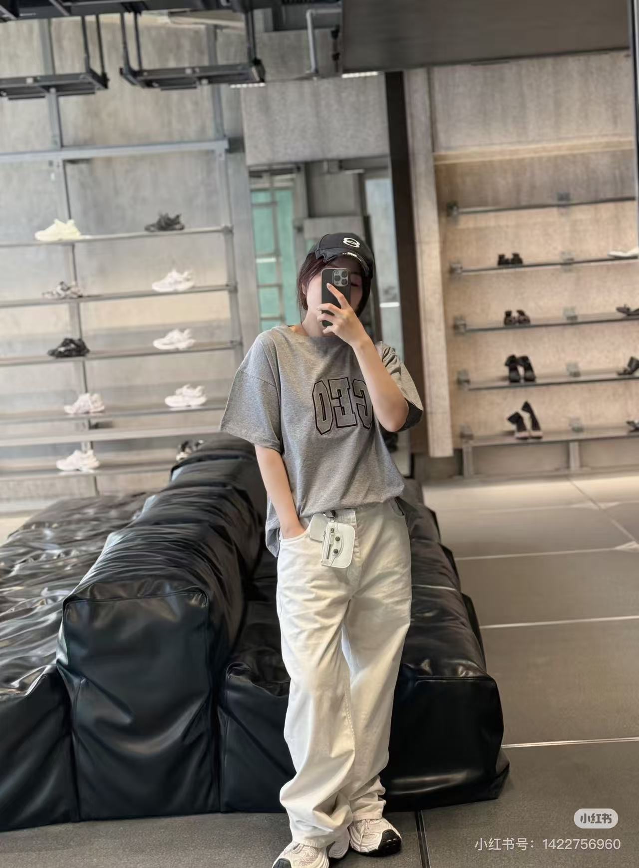 LuxluxHouse Best Quality Clothes Balenciaga T-shirt