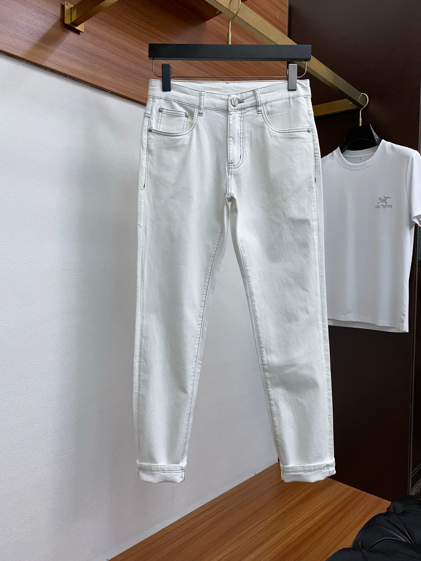 LuxluxHouse Best Quality Clothes Valentino Pants