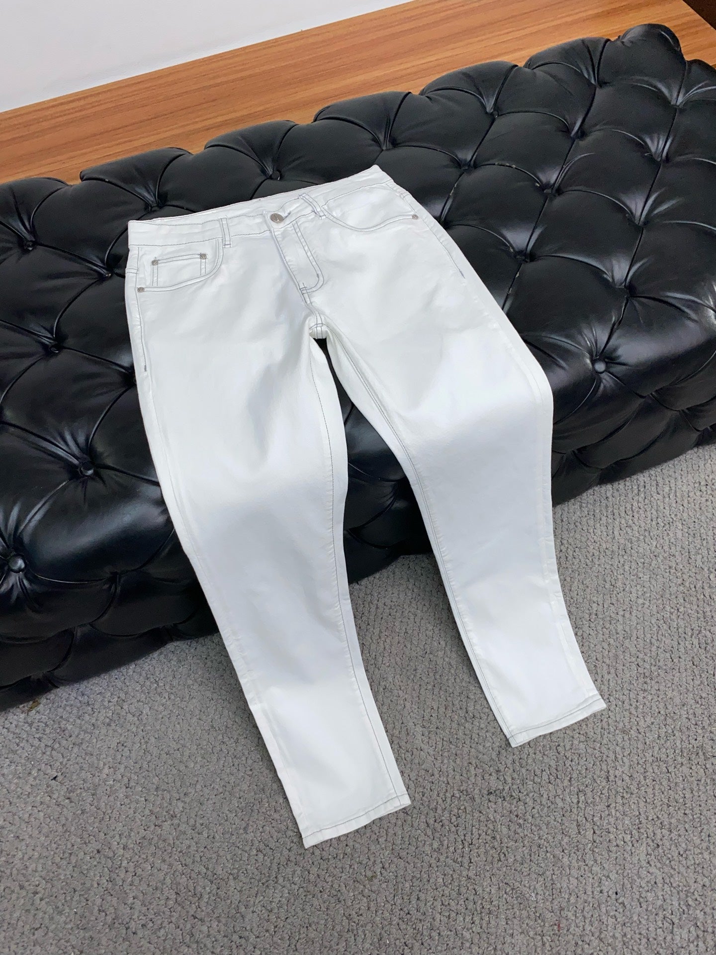 LuxluxHouse Best Quality Clothes Valentino Pants