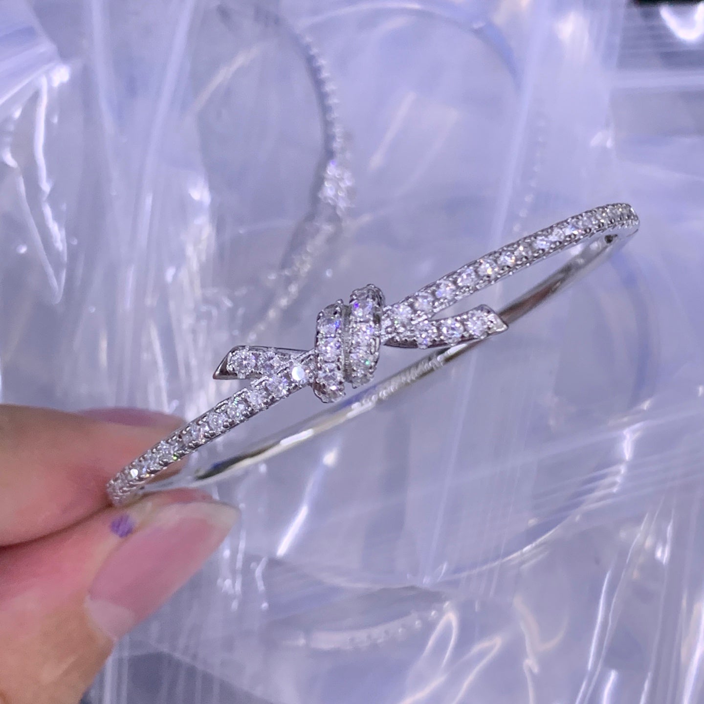 LuxluxHouse Low Price And High Quality Accessories Tiffany