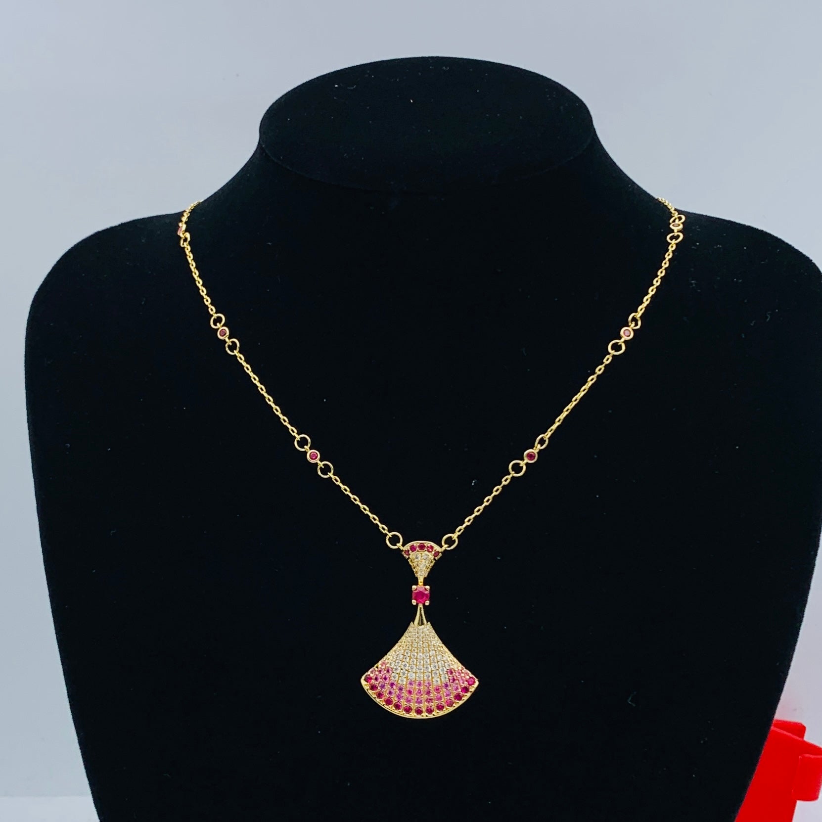 LuxluxHouse Low Price And High Quality Accessories Bvlgari