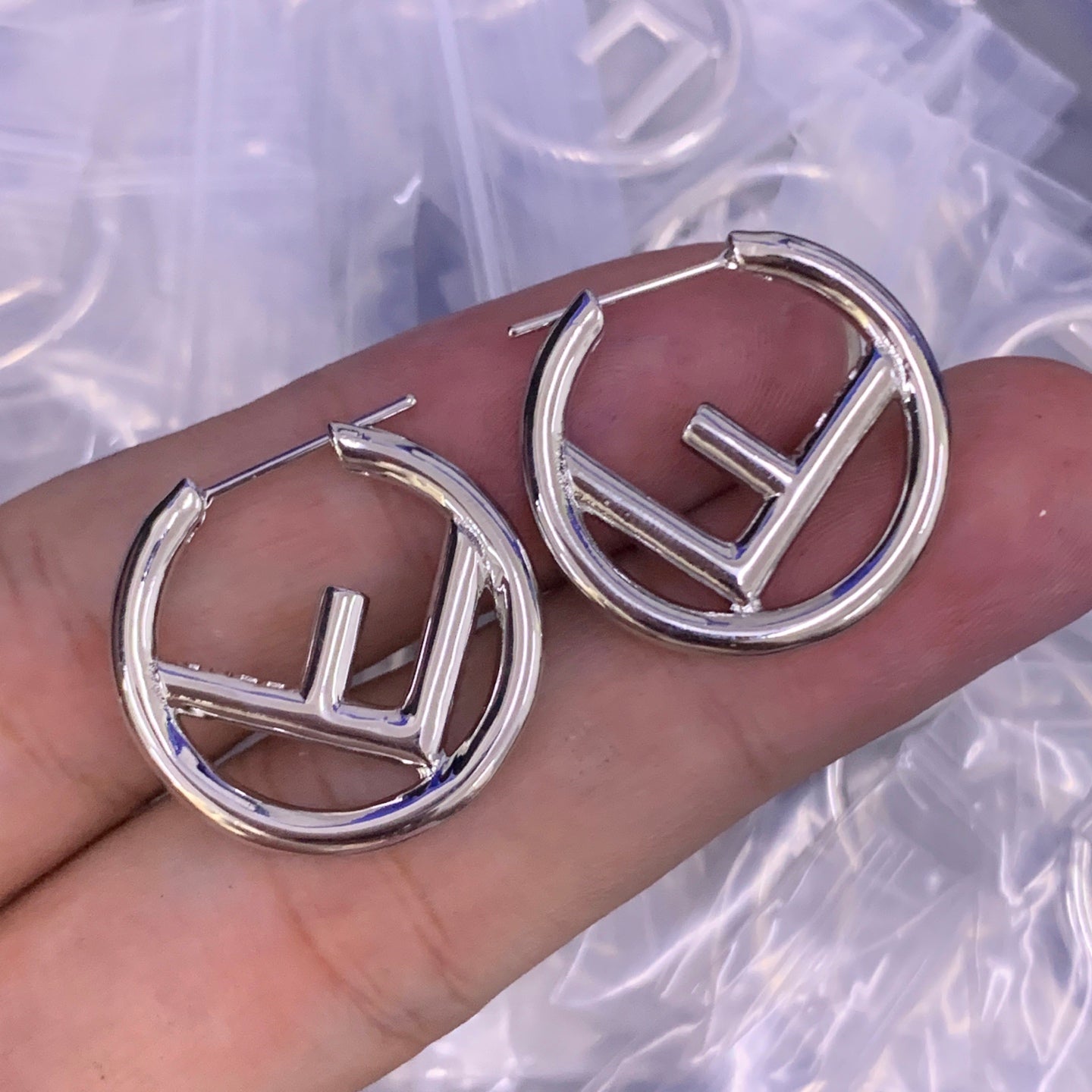 LuxluxHouse Low Price And High Quality Accessories Fendi