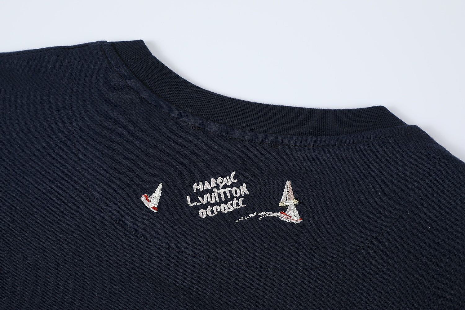 LuxluxHouse Best Quality Clothes T-shirt Louis Vuitton