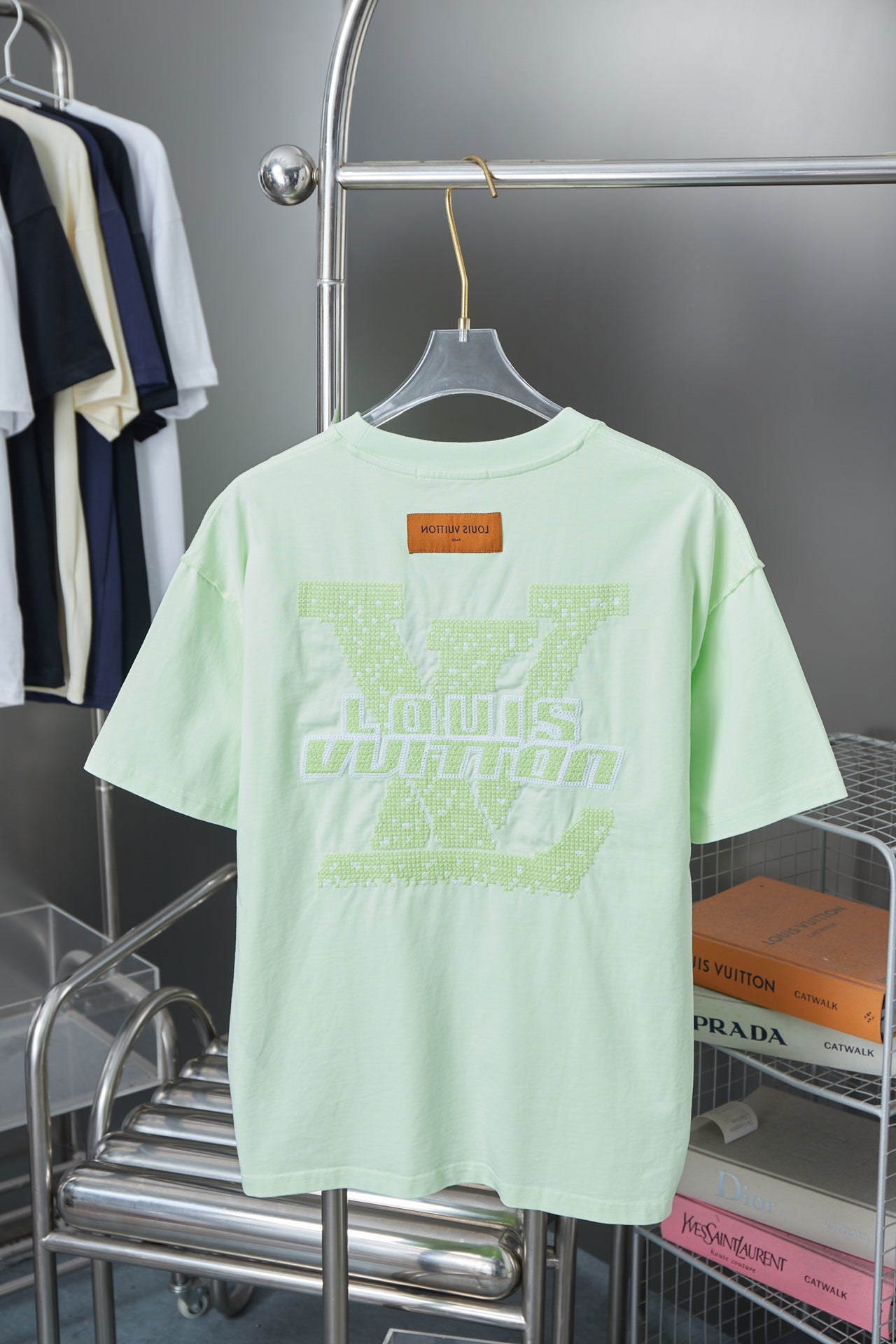 LuxluxHouse Best Quality Clothes T-shirt Louis Vuitton
