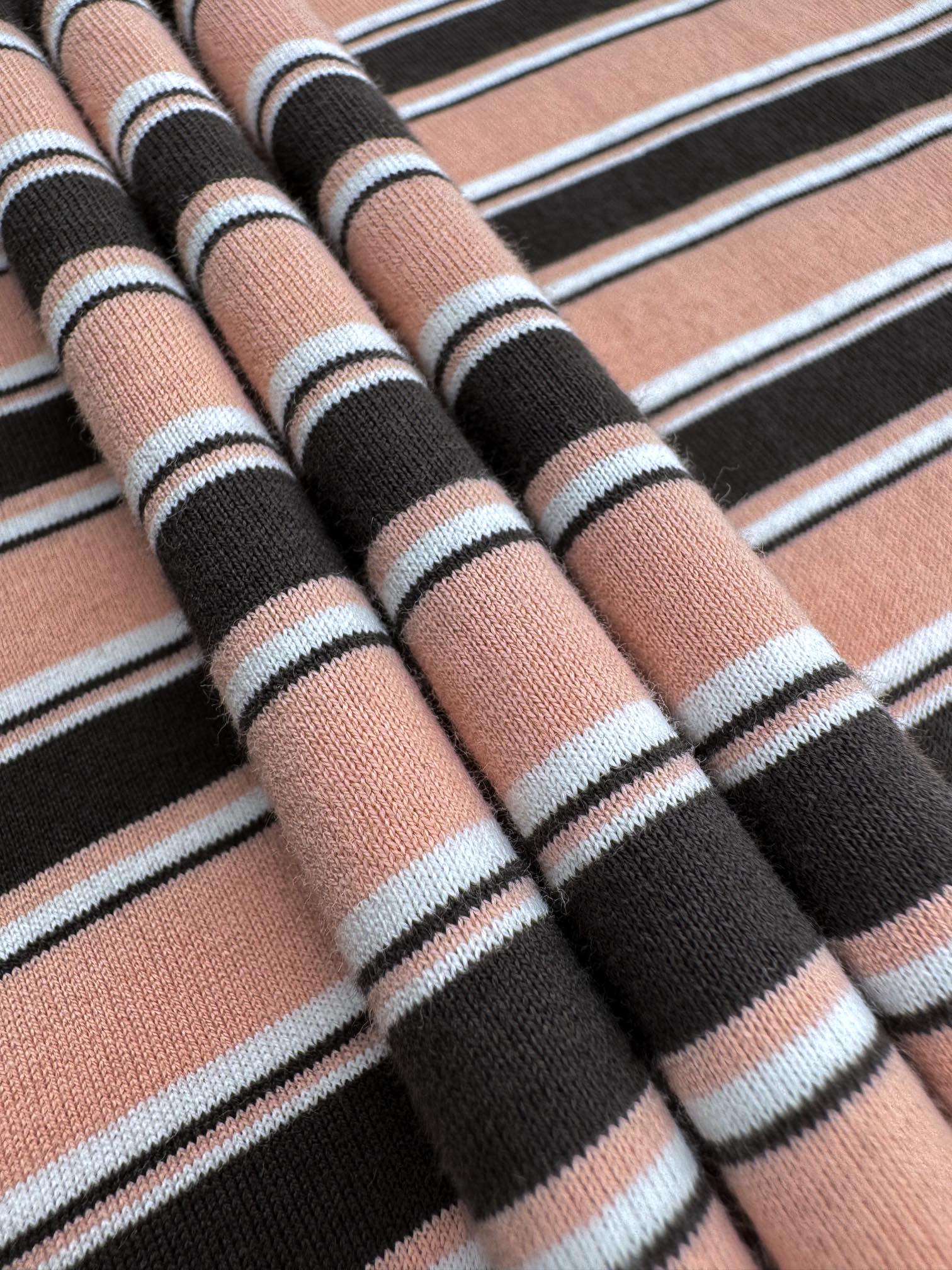 LuxluxHouse Best Quality Clothes T-shirt Prada