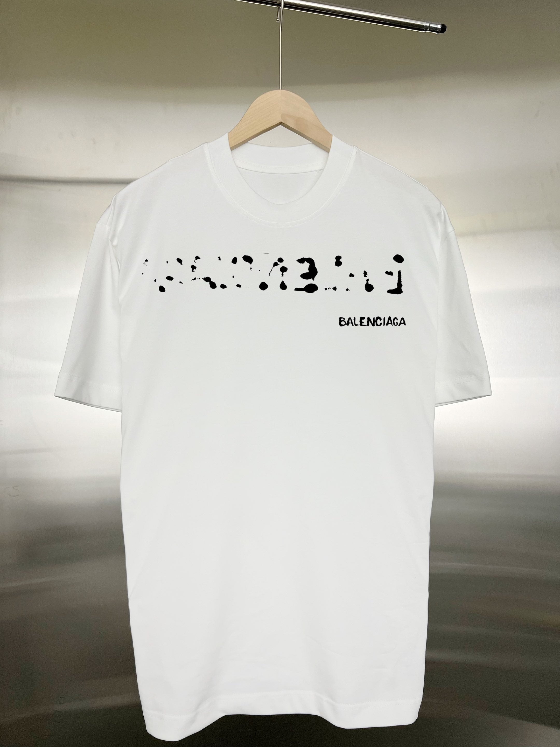 LuxluxHouse Best Quality Clothes Balenciaga T-shirt