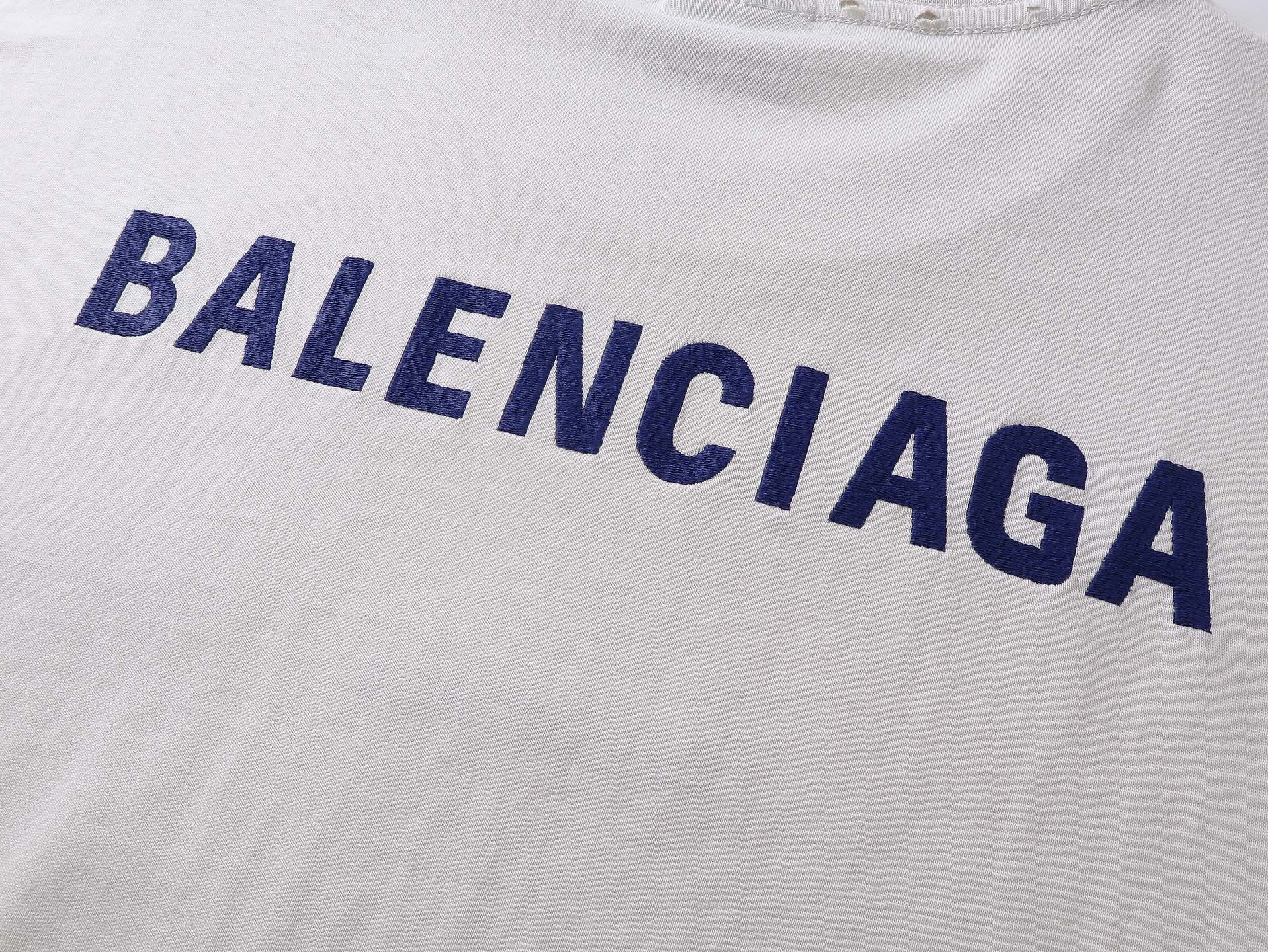 LuxluxHouse Best Quality Clothes Balenciaga T-shirt