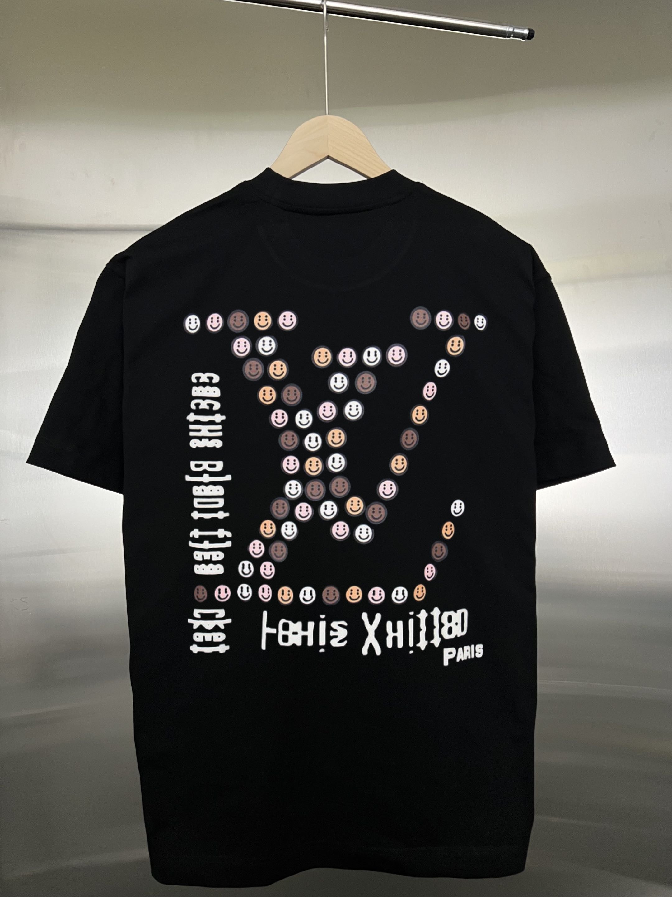 LuxluxHouse Best Quality Clothes T-shirt Louis Vuitton