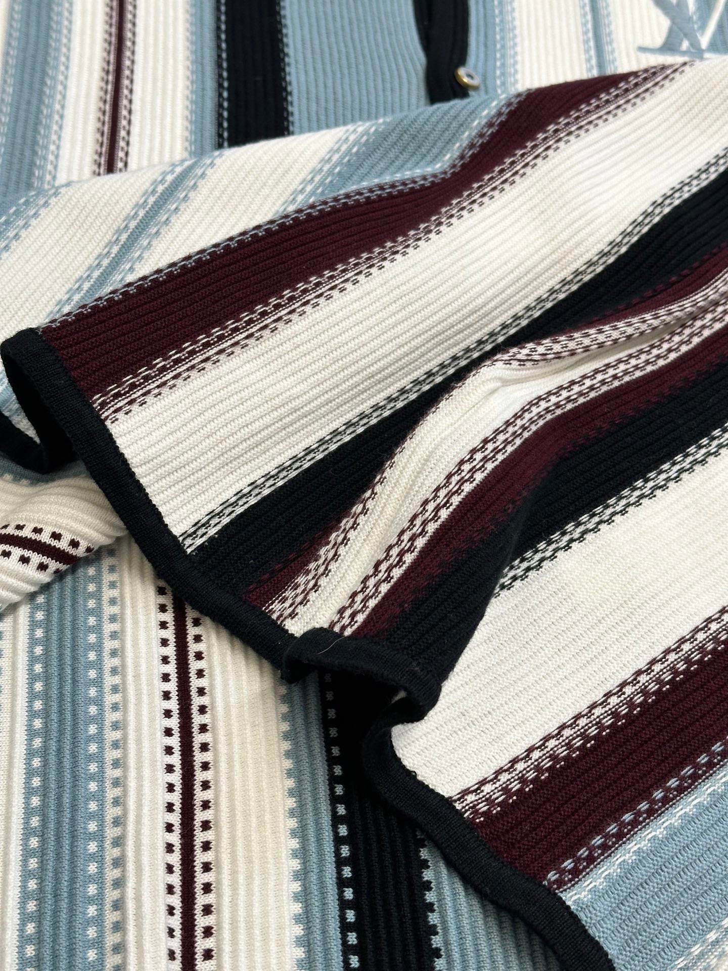 LuxluxHouse Best Quality Clothes Shirts&Polo Louis Vuitton