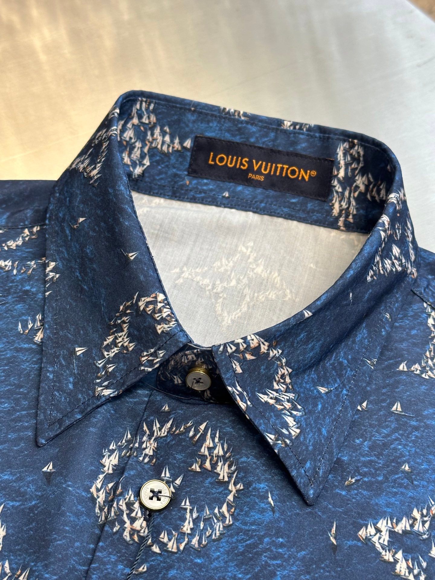 LuxluxHouse Best Quality Clothes Shirts&Polo Louis Vuitton