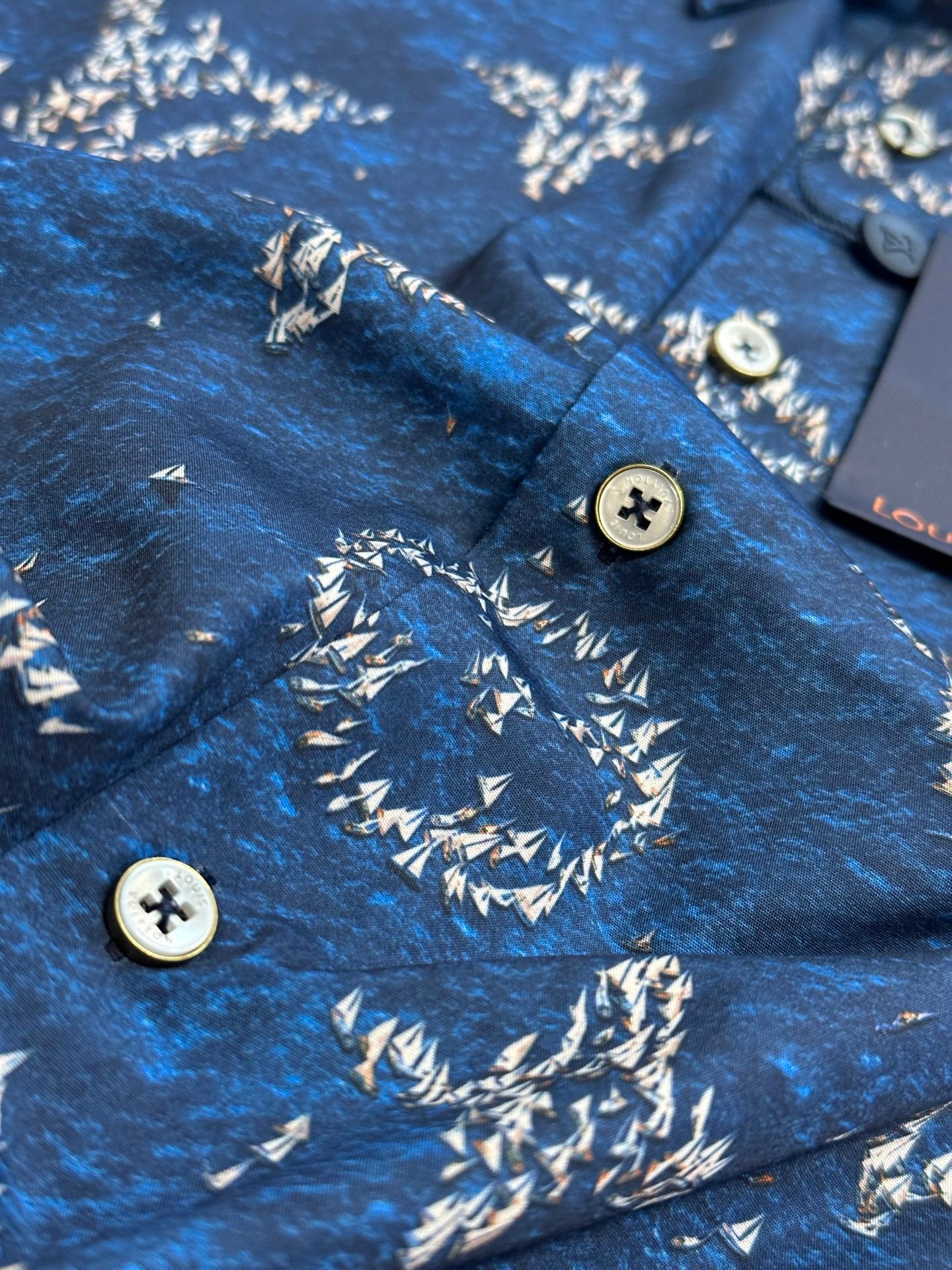 LuxluxHouse Best Quality Clothes Shirts&Polo Louis Vuitton