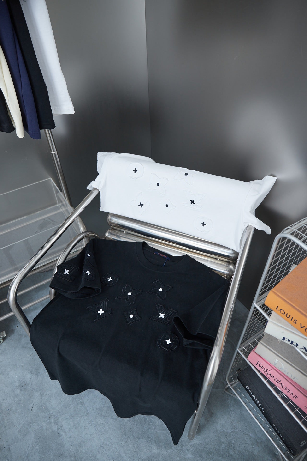 LuxluxHouse Best Quality Clothes T-shirt Louis Vuitton