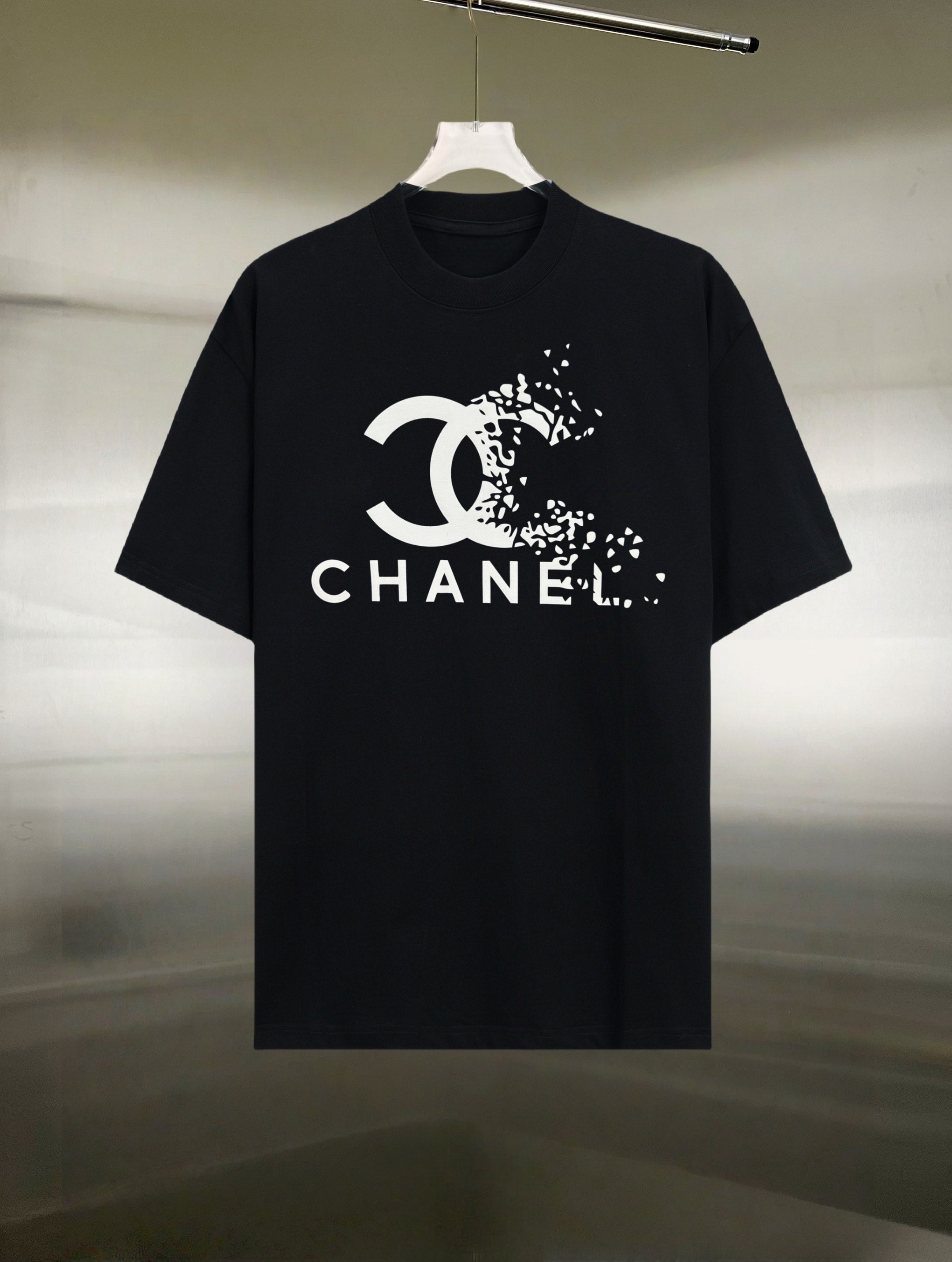 LuxluxHouse Best Quality Clothes T-shirt Chanel & Maison Margiela