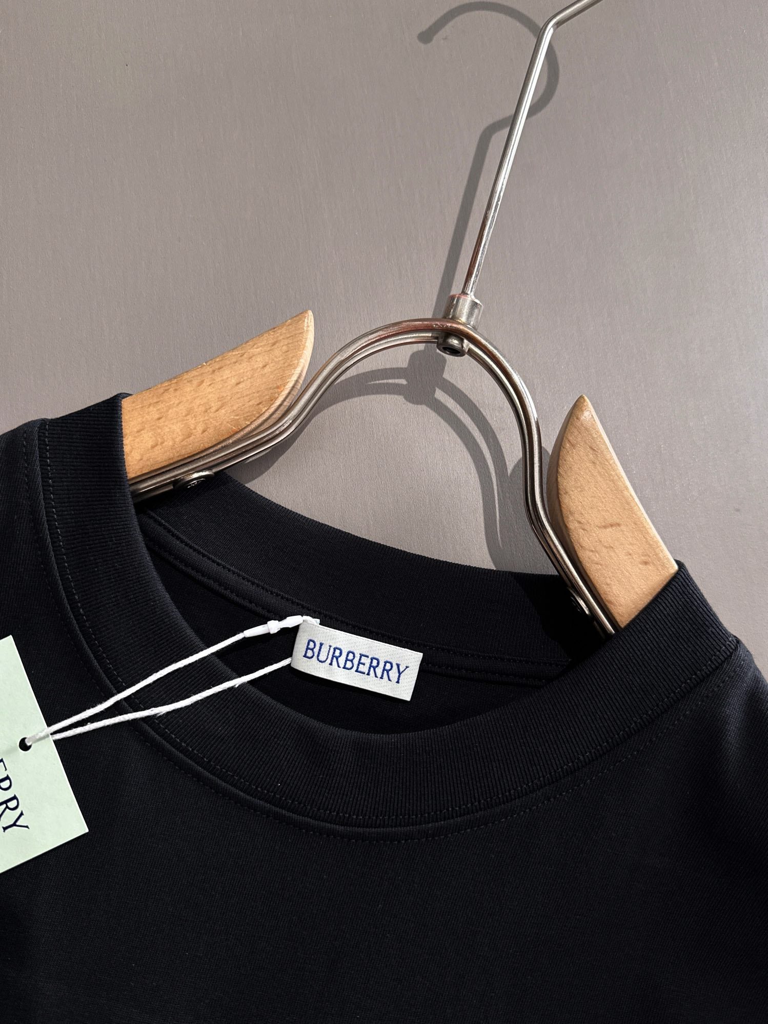 LuxluxHouse Best Quality Clothes Burberry T-shirt