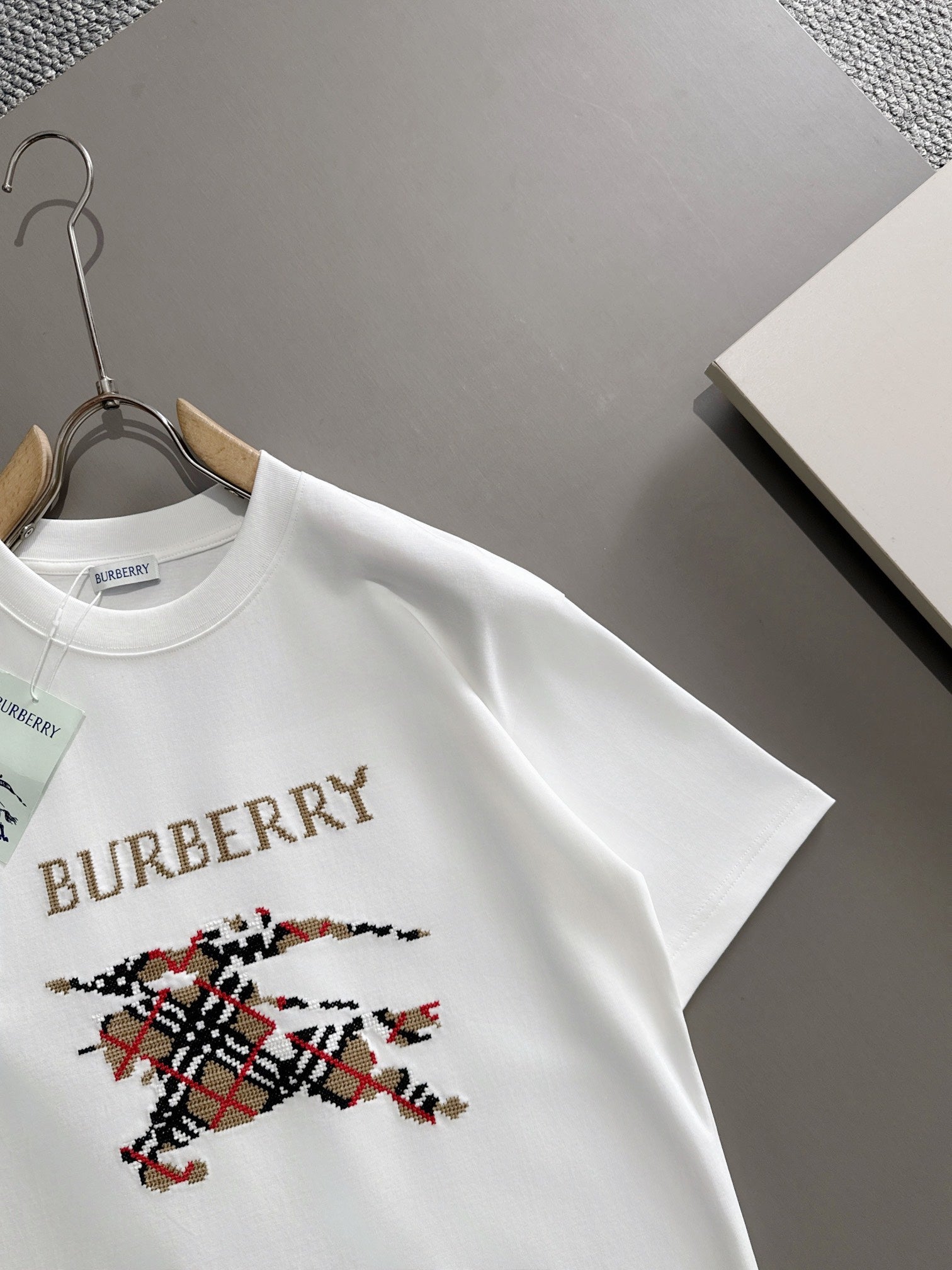 LuxluxHouse Best Quality Clothes Burberry T-shirt