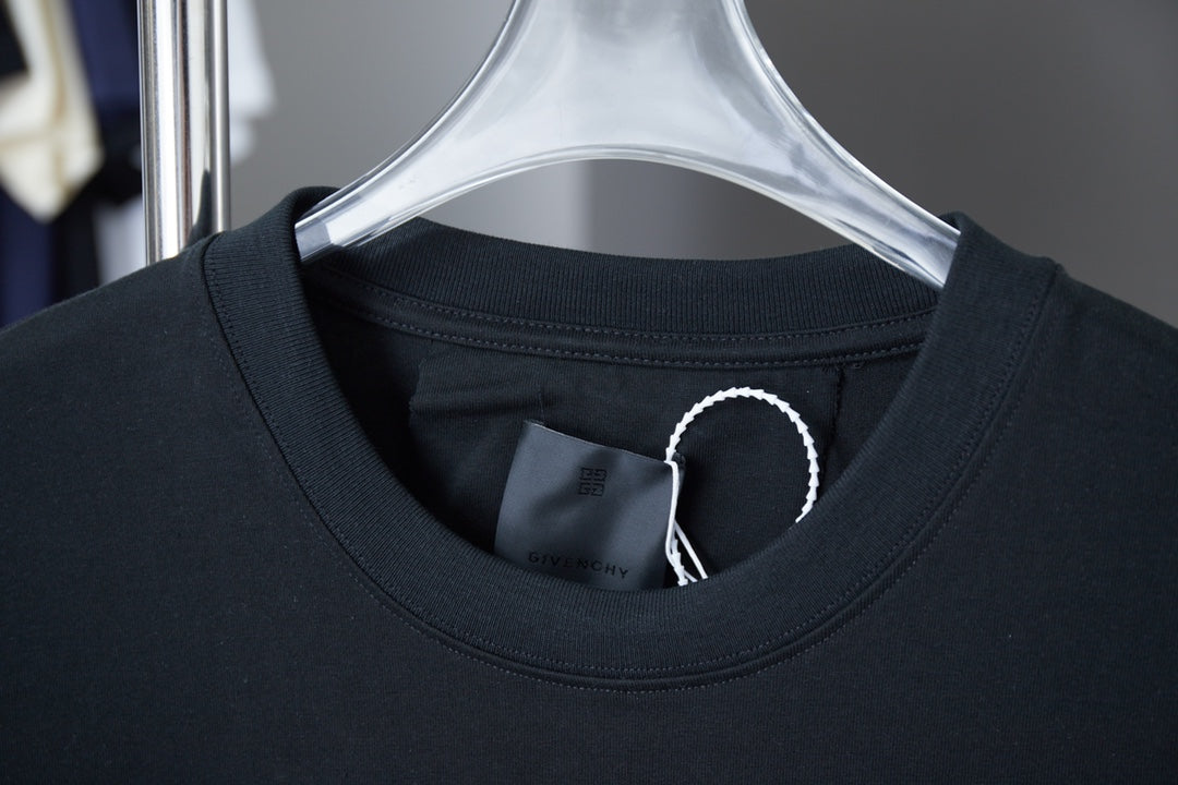 LuxluxHouse Best Quality Clothes Givenchy T-shirt