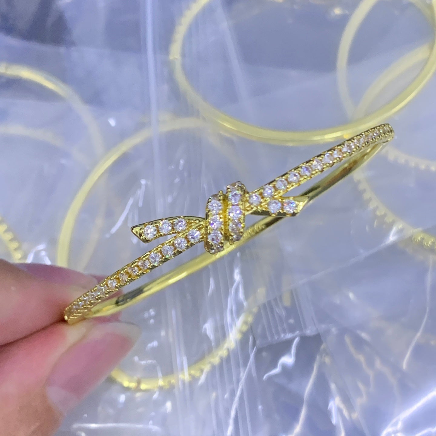 LuxluxHouse Low Price And High Quality Accessories Tiffany