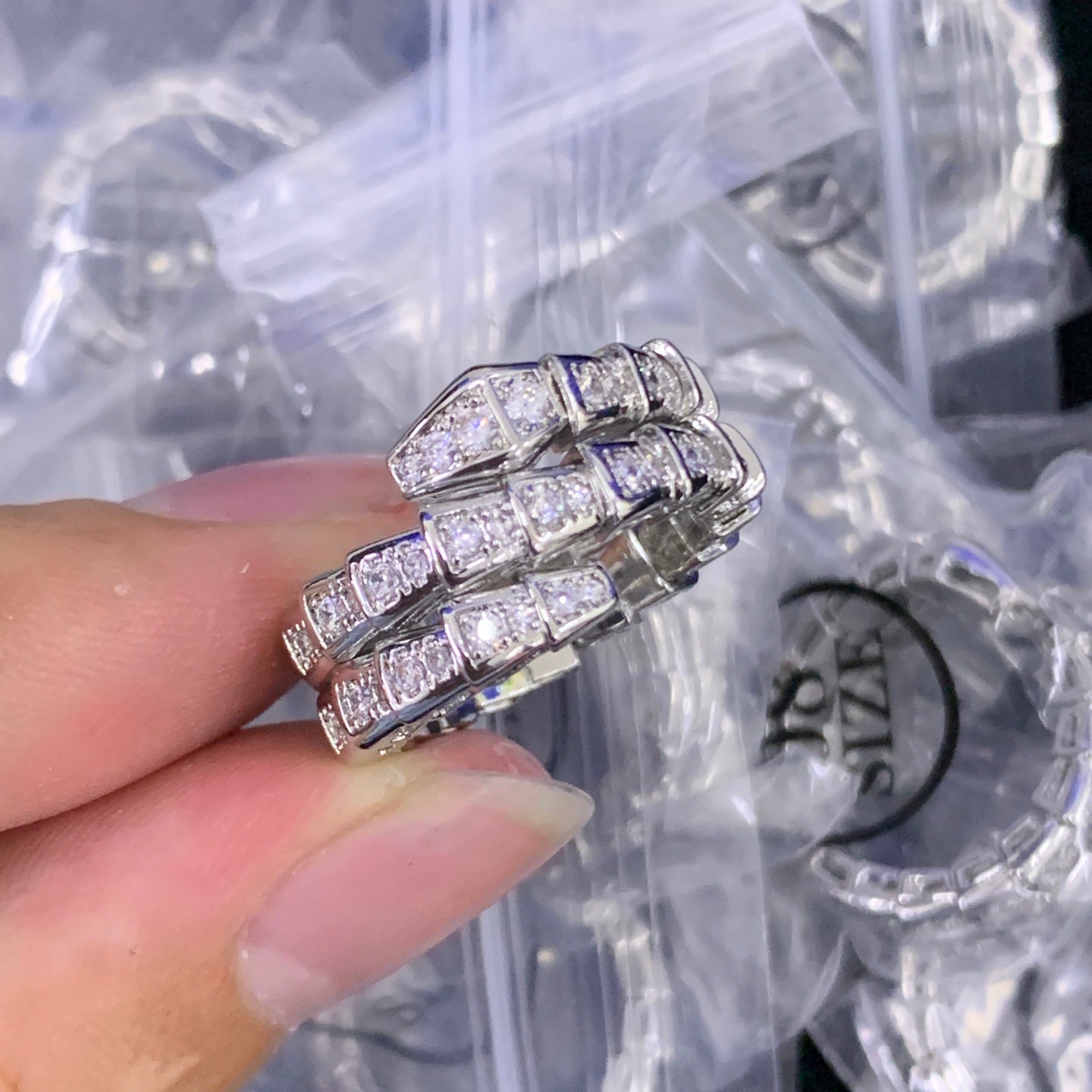 LuxluxHouse Low Price And High Quality Accessories Bvlgari