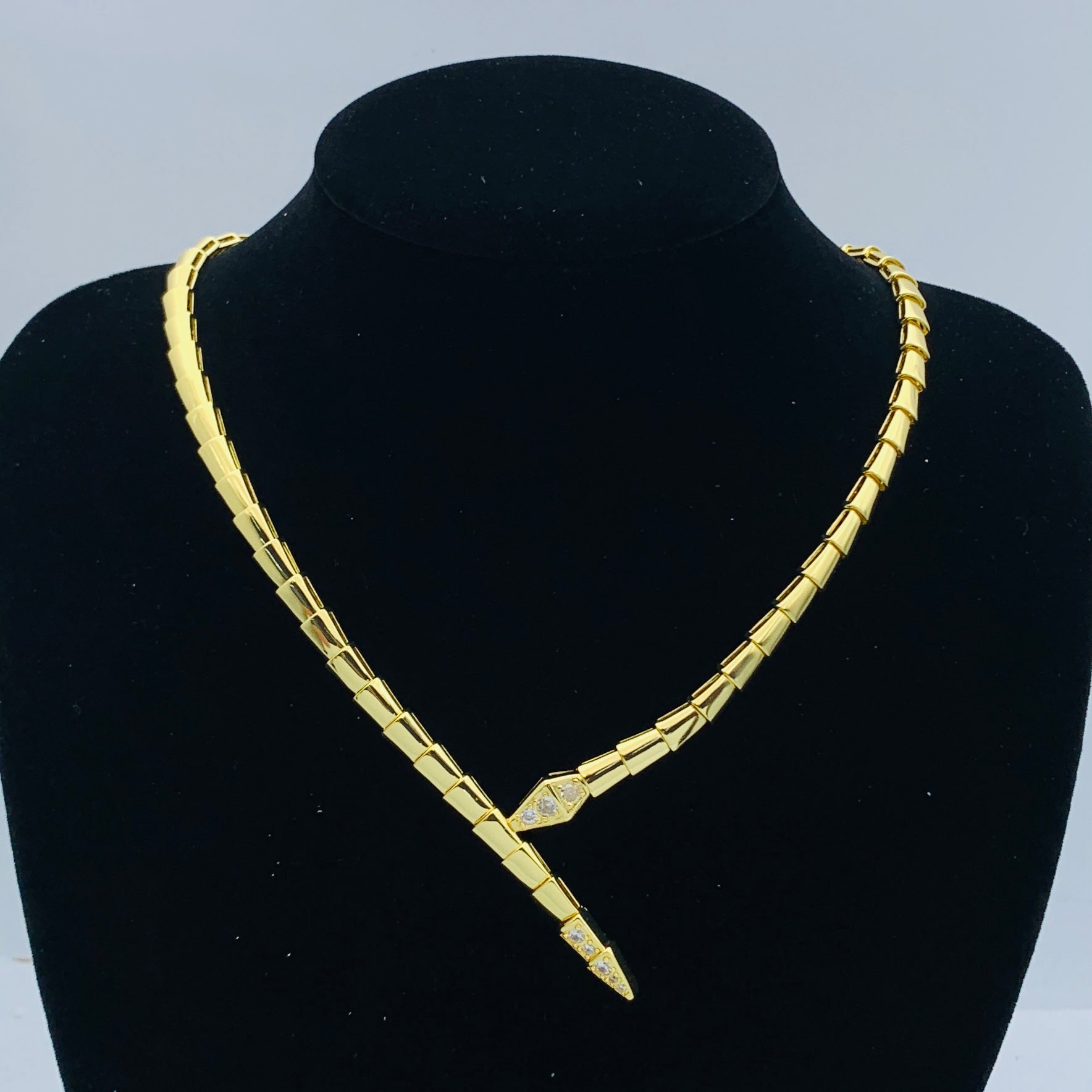 LuxluxHouse Low Price And High Quality Accessories Bvlgari