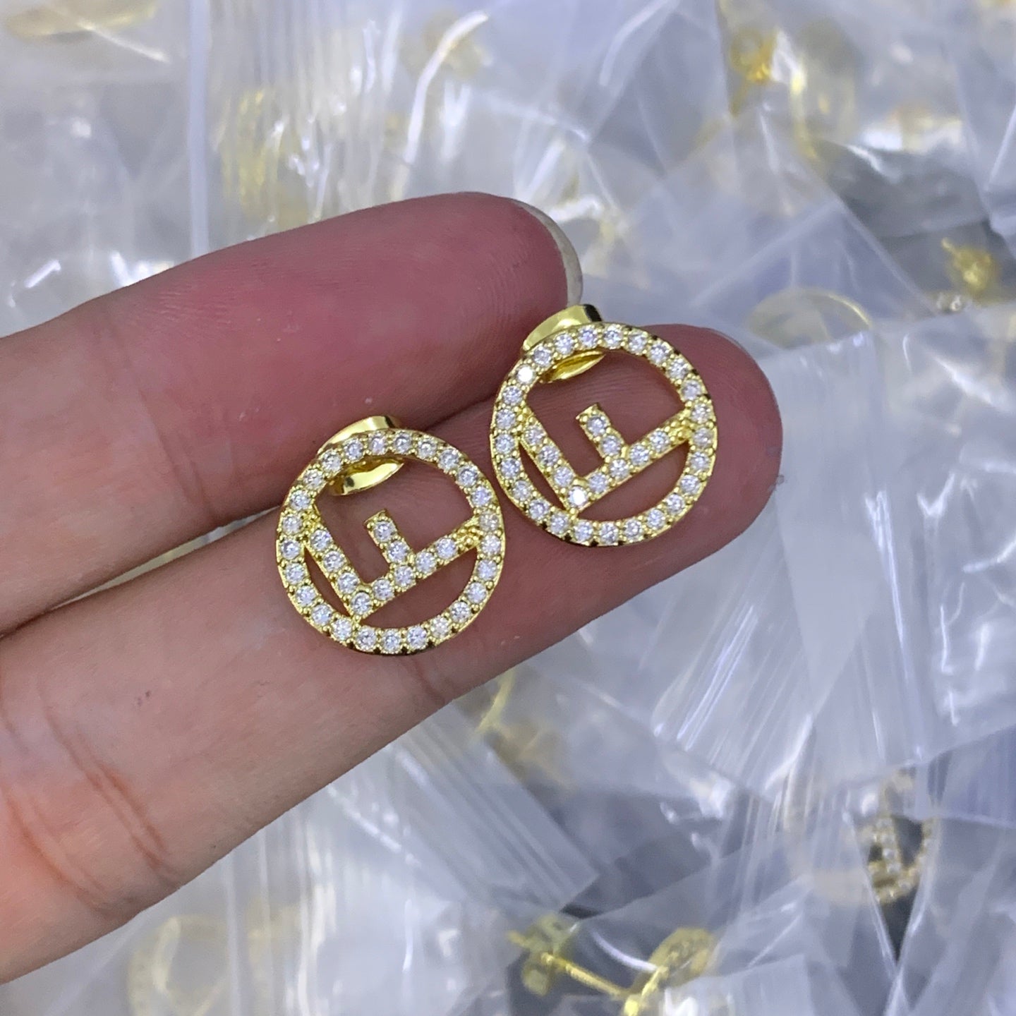 LuxluxHouse Low Price And High Quality Accessories Fendi