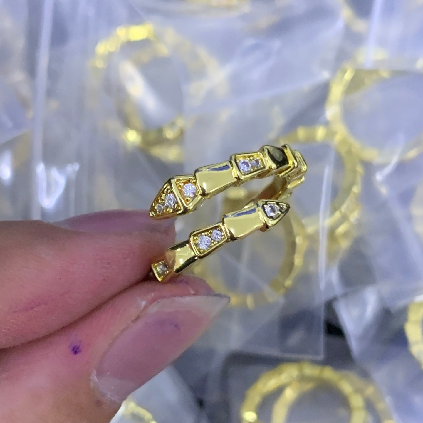 LuxluxHouse Low Price And High Quality Accessories Bvlgari