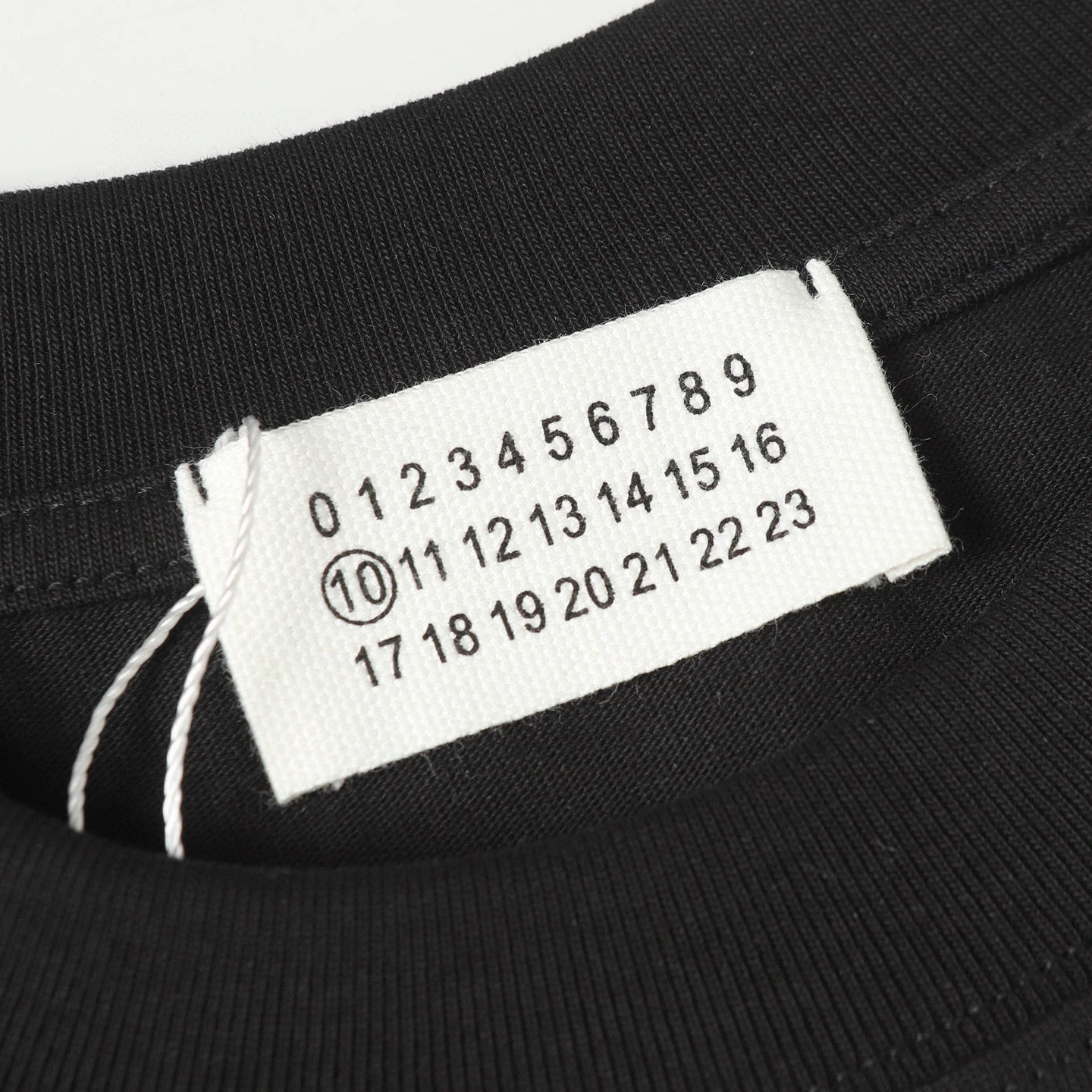 LuxluxHouse Best Quality Clothes T-shirt Chanel & Maison Margiela