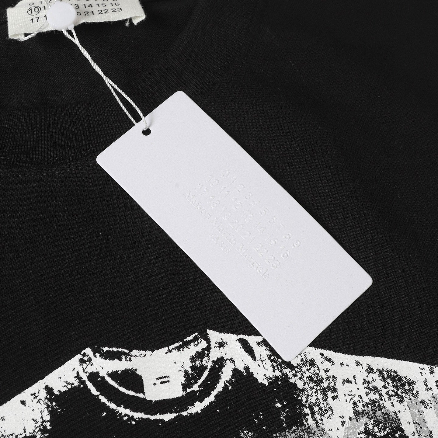 LuxluxHouse Best Quality Clothes T-shirt Chanel & Maison Margiela