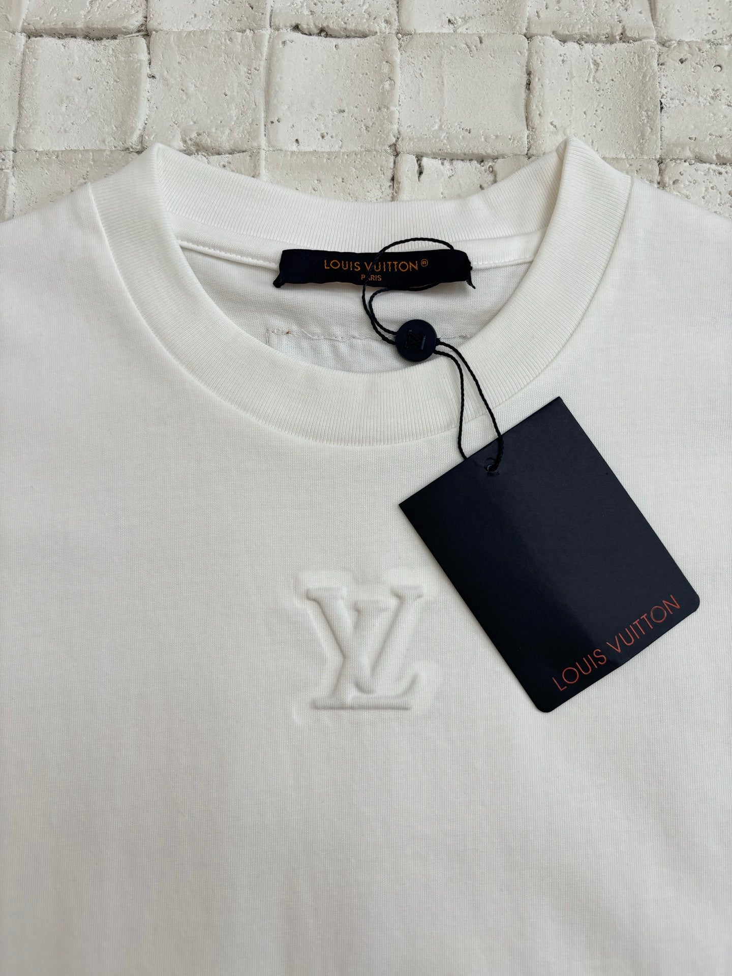 LuxluxHouse Best Quality Clothes T-shirt Louis Vuitton
