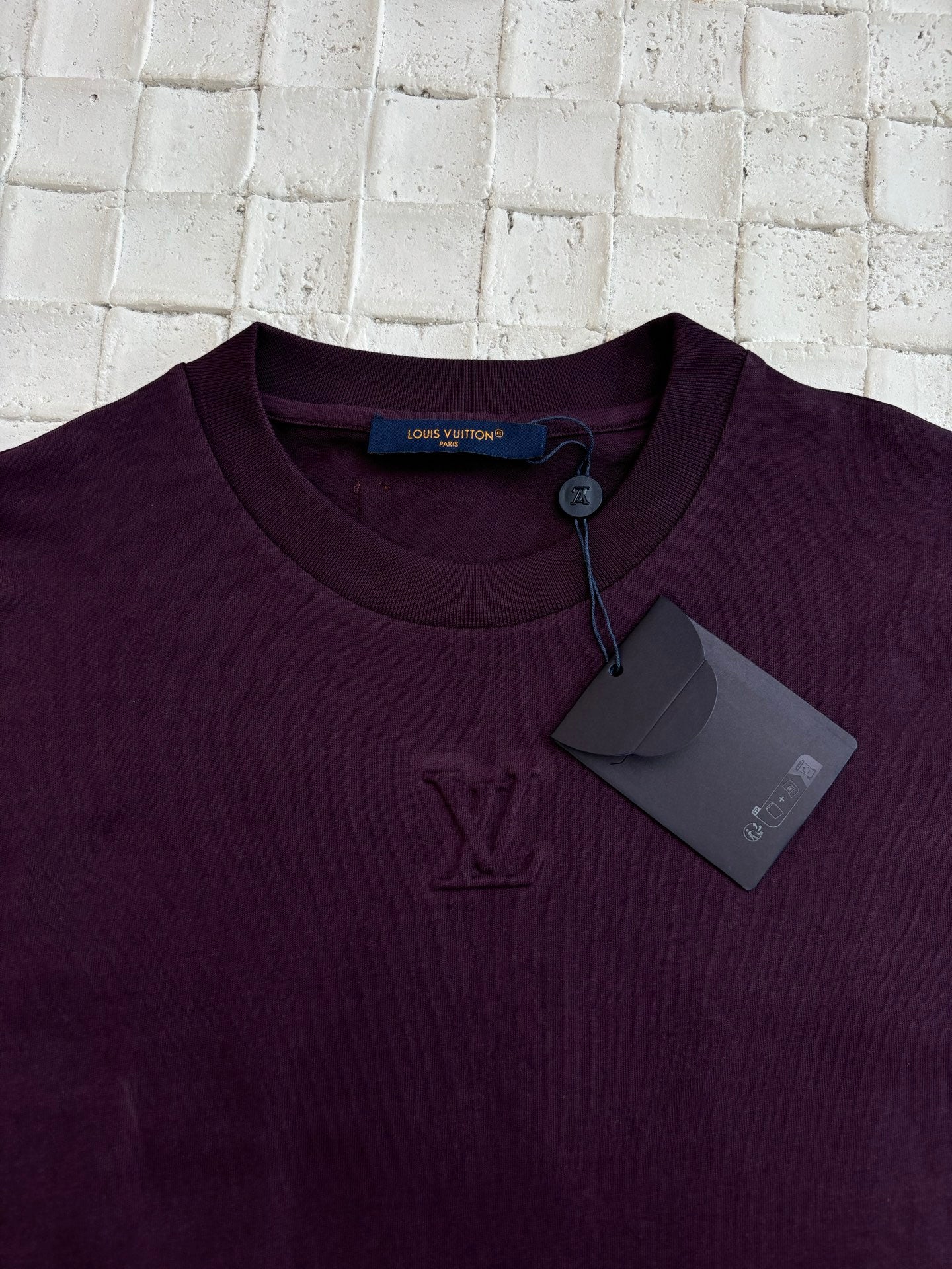 LuxluxHouse Best Quality Clothes T-shirt Louis Vuitton