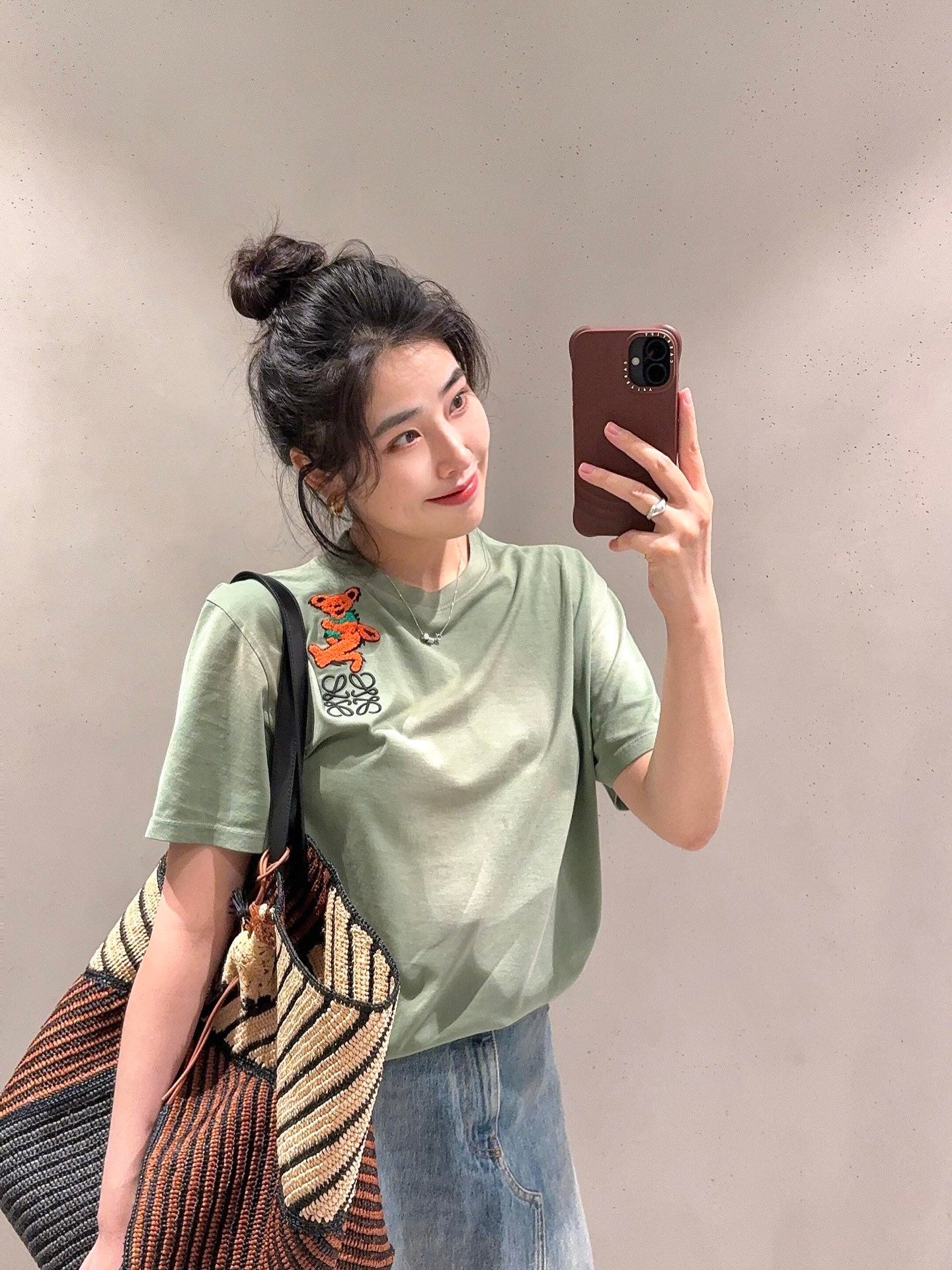 LuxluxHouse Best Quality Clothes T-shirt Loewe