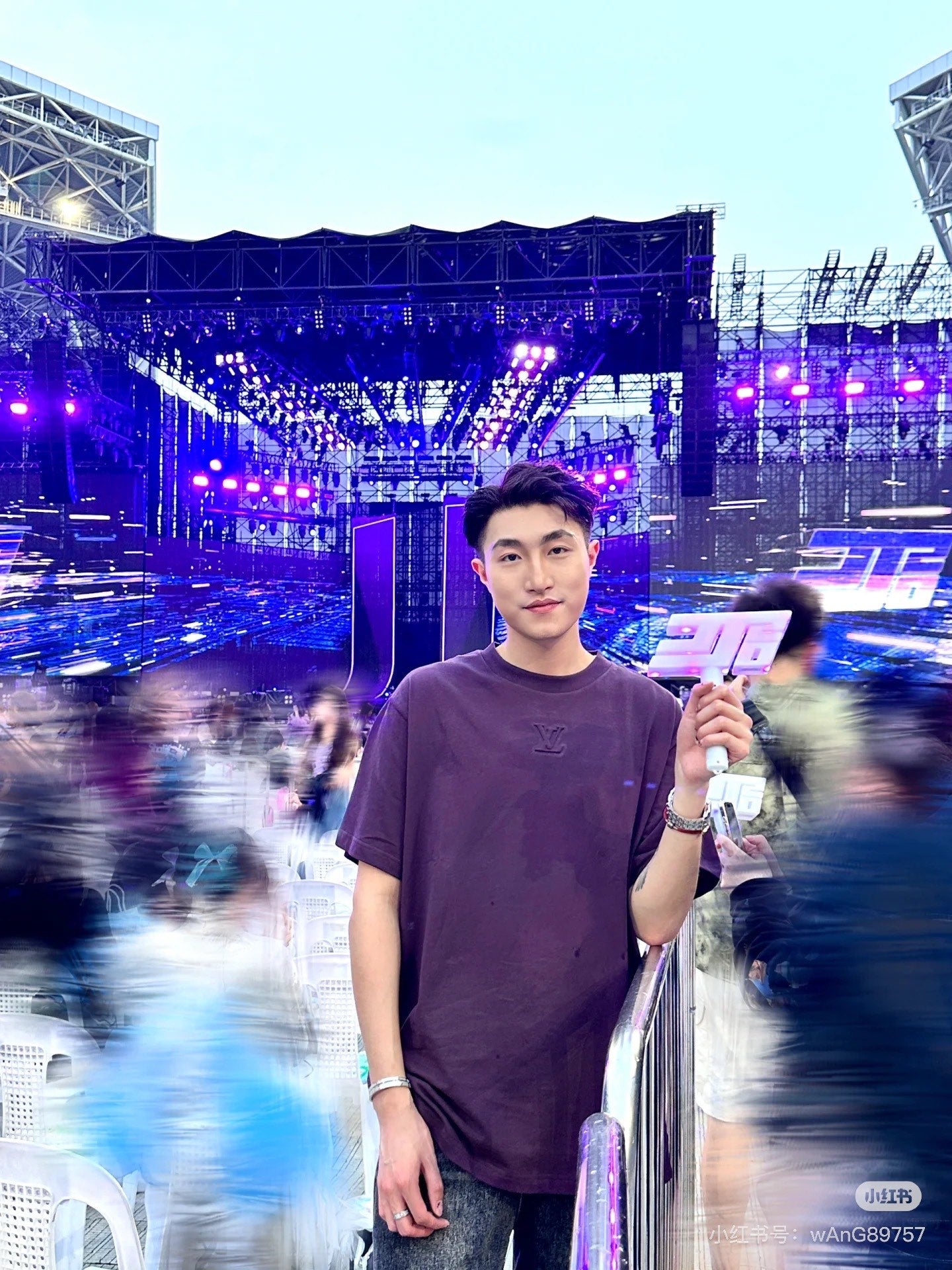 LuxluxHouse Best Quality Clothes T-shirt Louis Vuitton