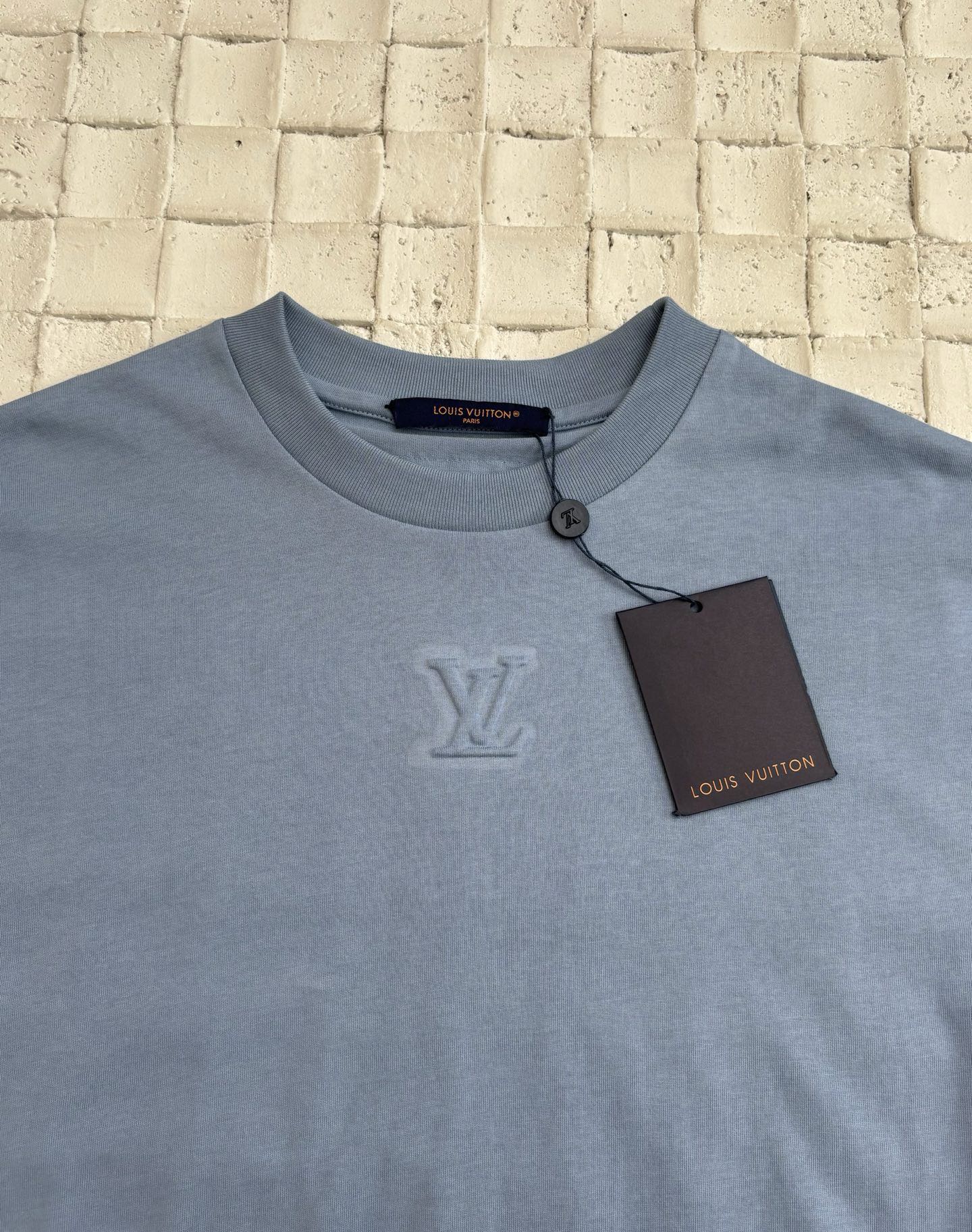 LuxluxHouse Best Quality Clothes T-shirt Louis Vuitton