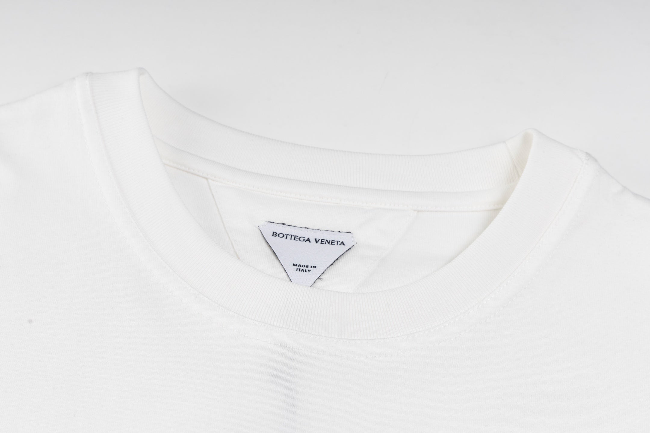 LuxluxHouse Best Quality Clothes Off White T-shirt